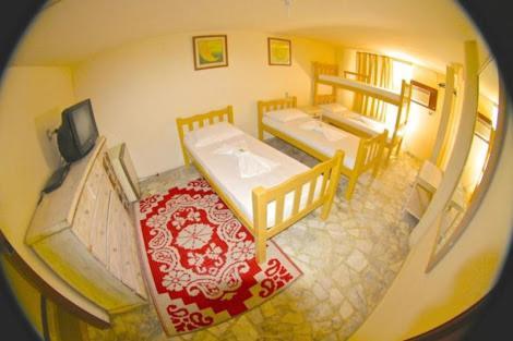 Vierbettzimmer mit eigenem Bad