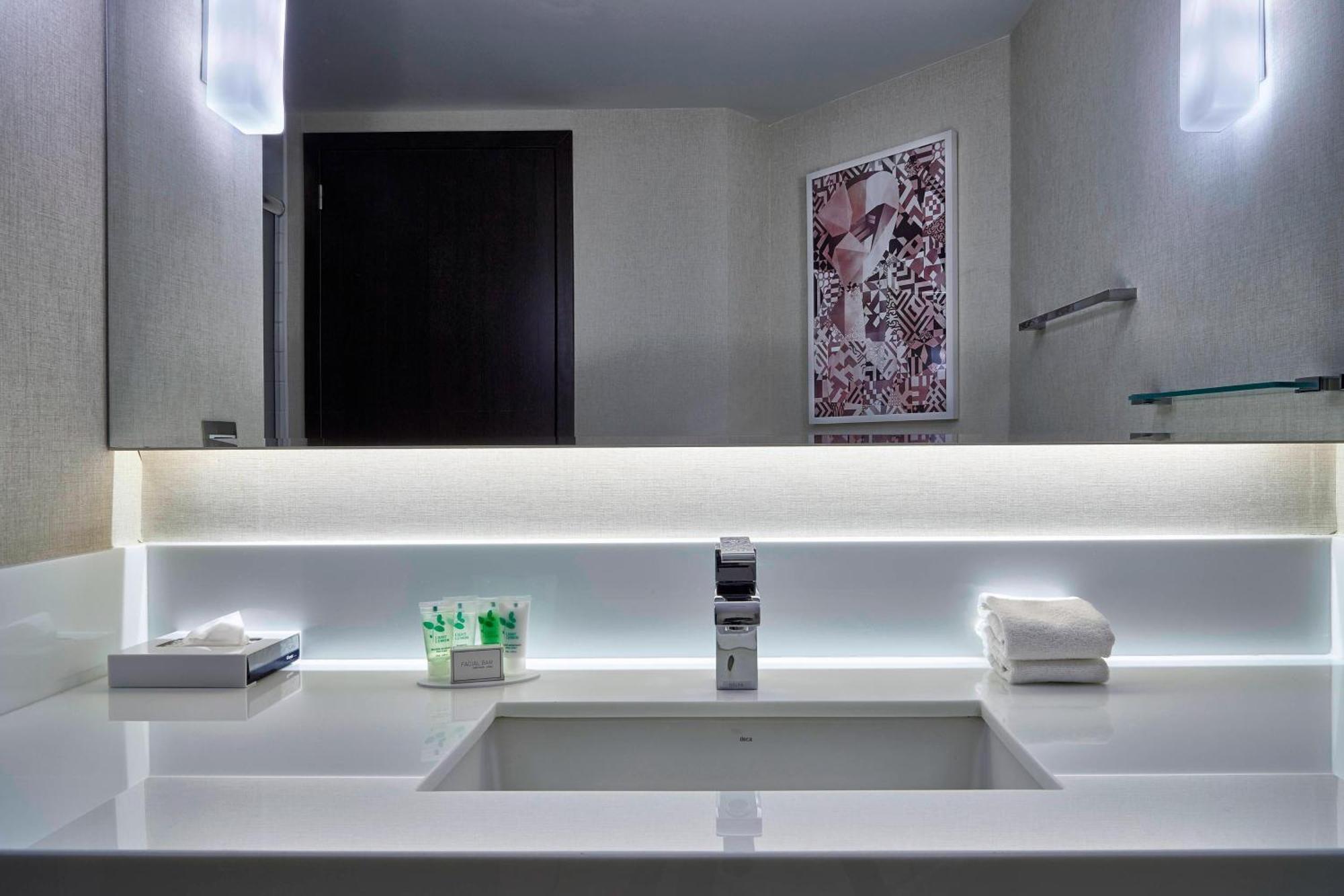 Apartamento Estúdio com 1 Cama King-size, Sofá-cama e Vista Lagoa