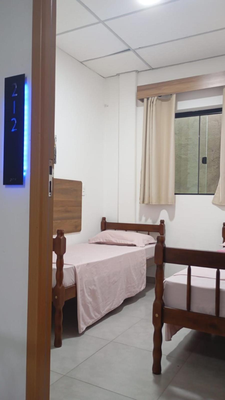 Quarto Duplo com Banheiro Compartilhado