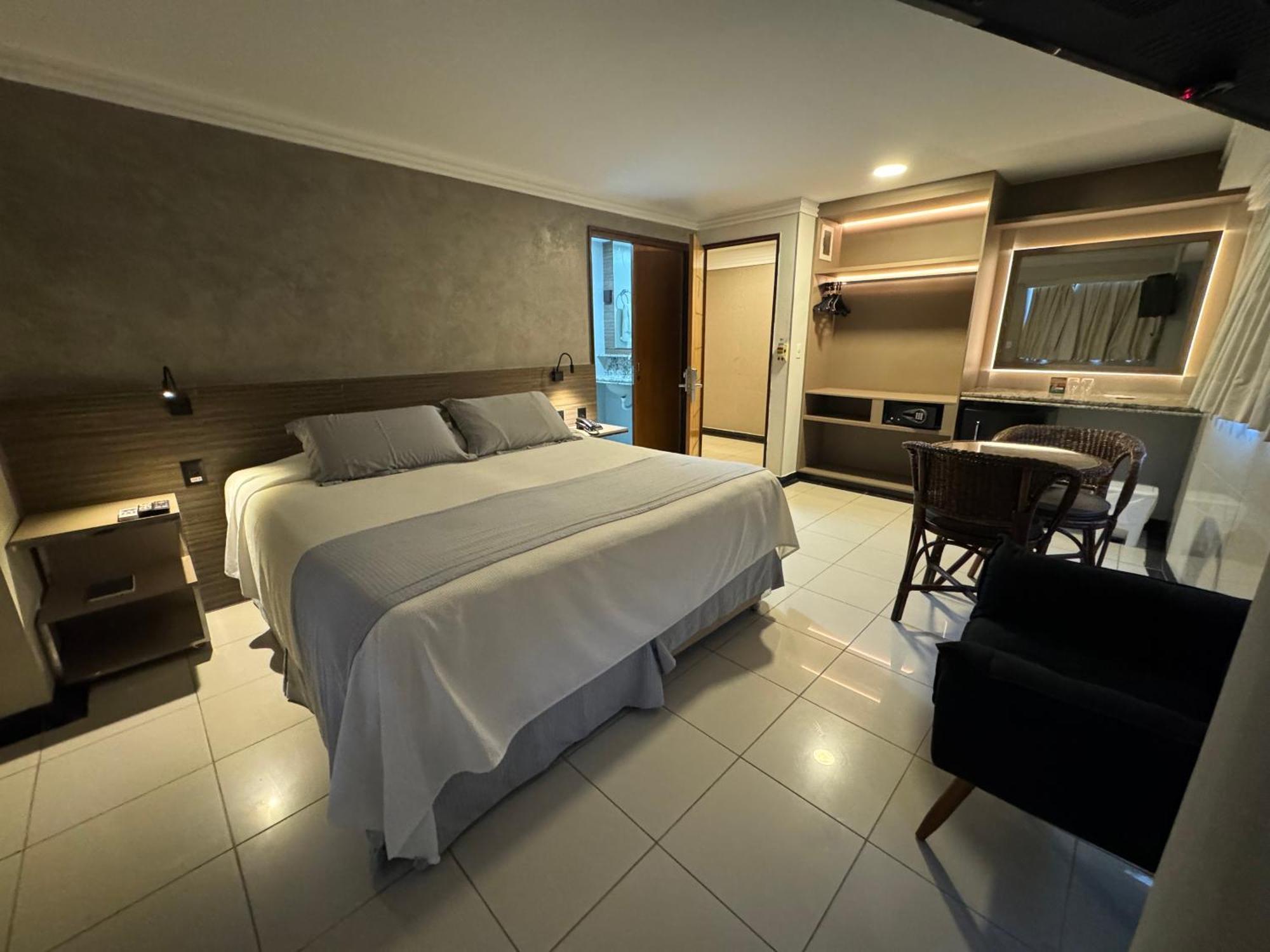 Luxury Double Room with Frontal Sea View