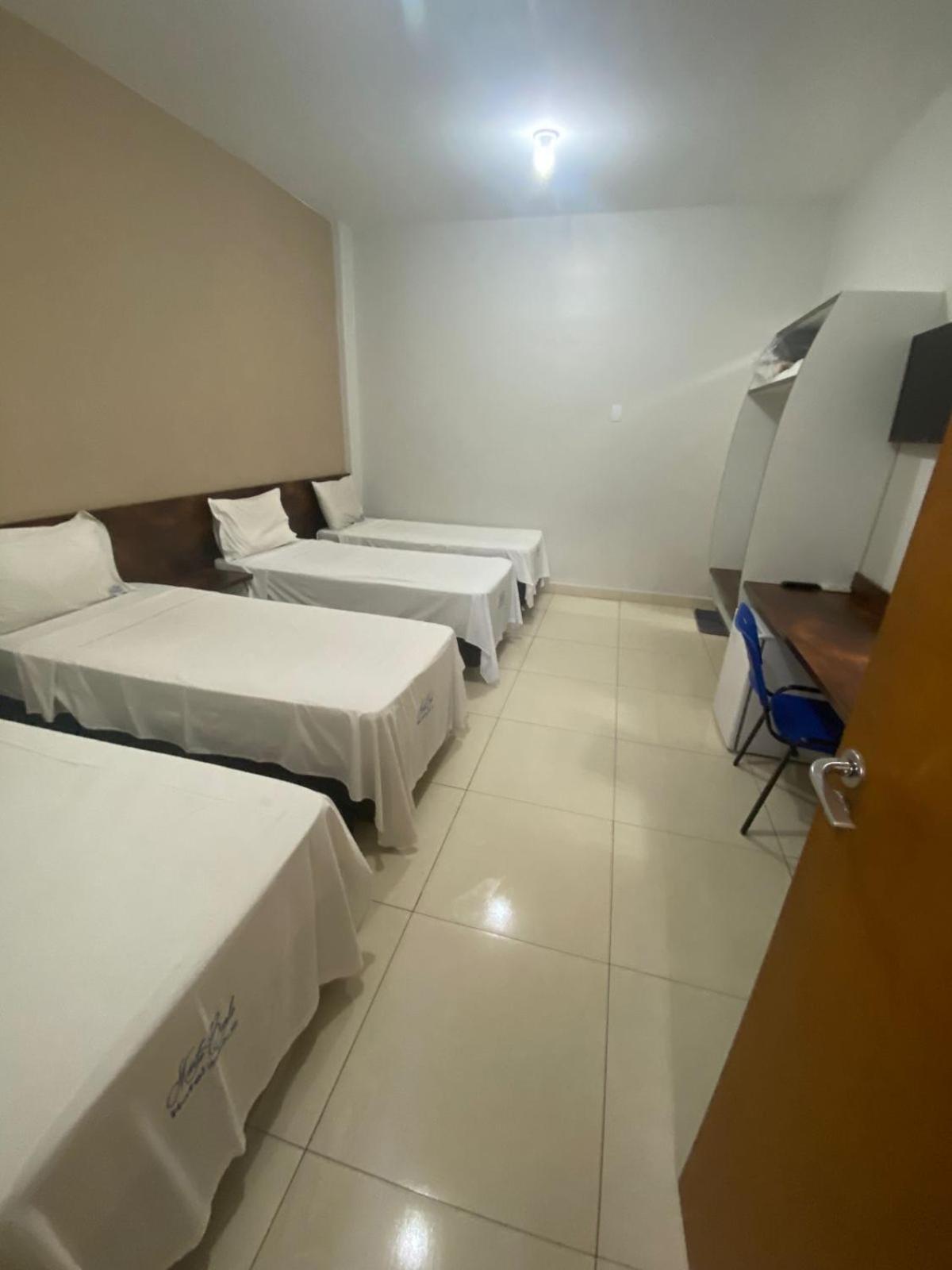 Quarto Triplo Econômico