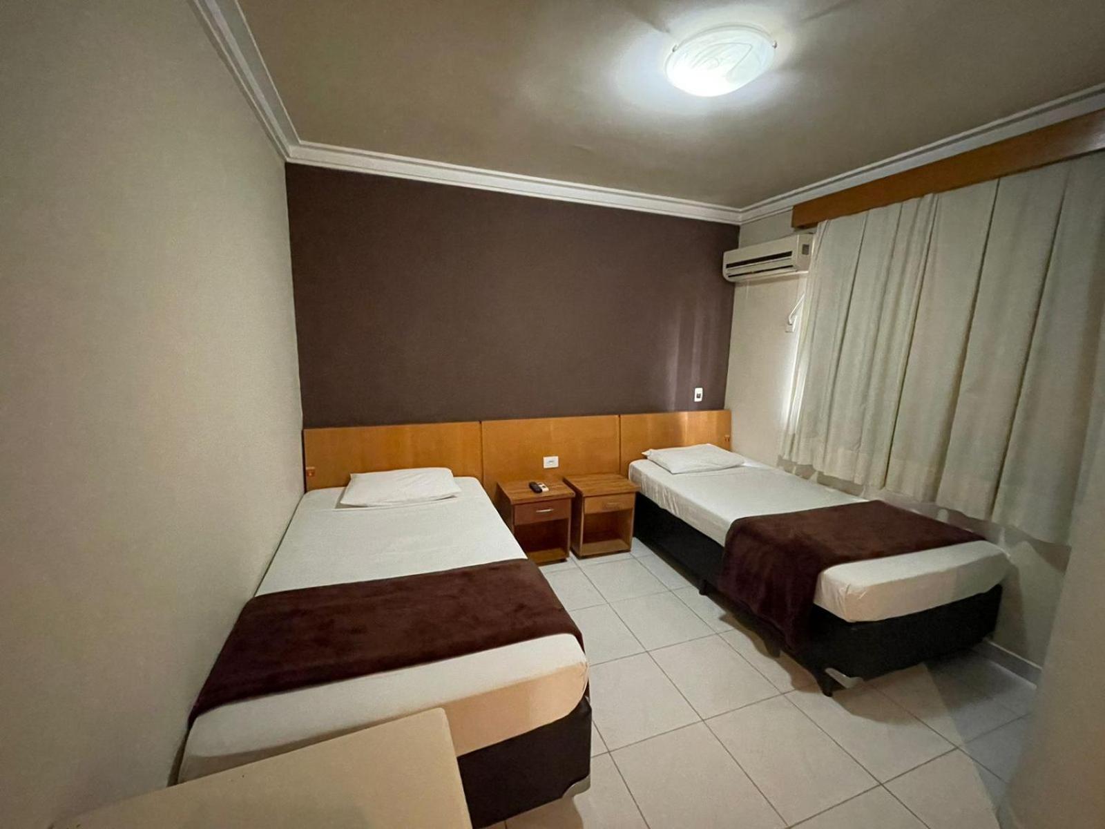 Quarto Individual