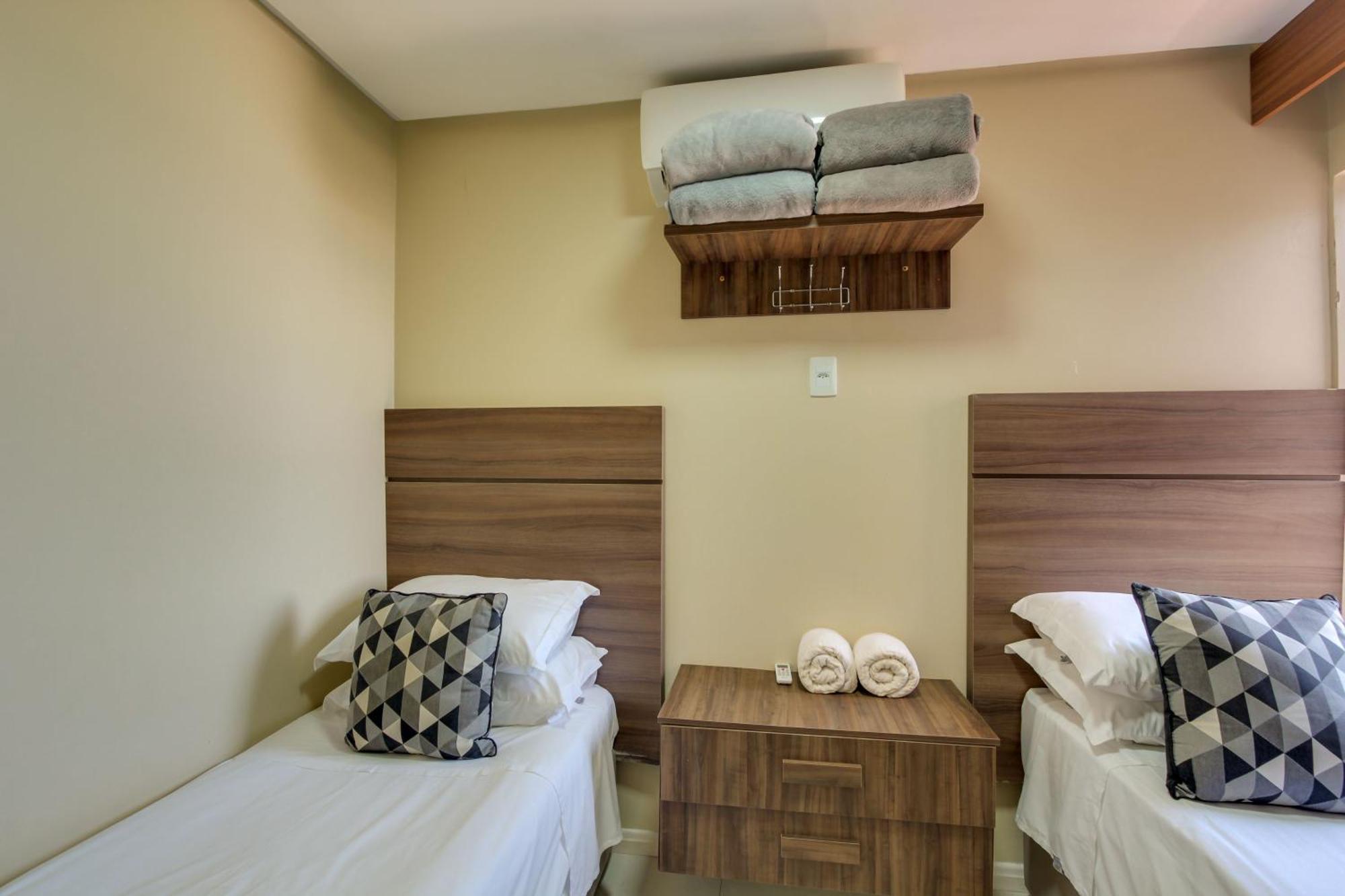 Two-Bedroom Apartment with Sea View,1615662009:JPEG