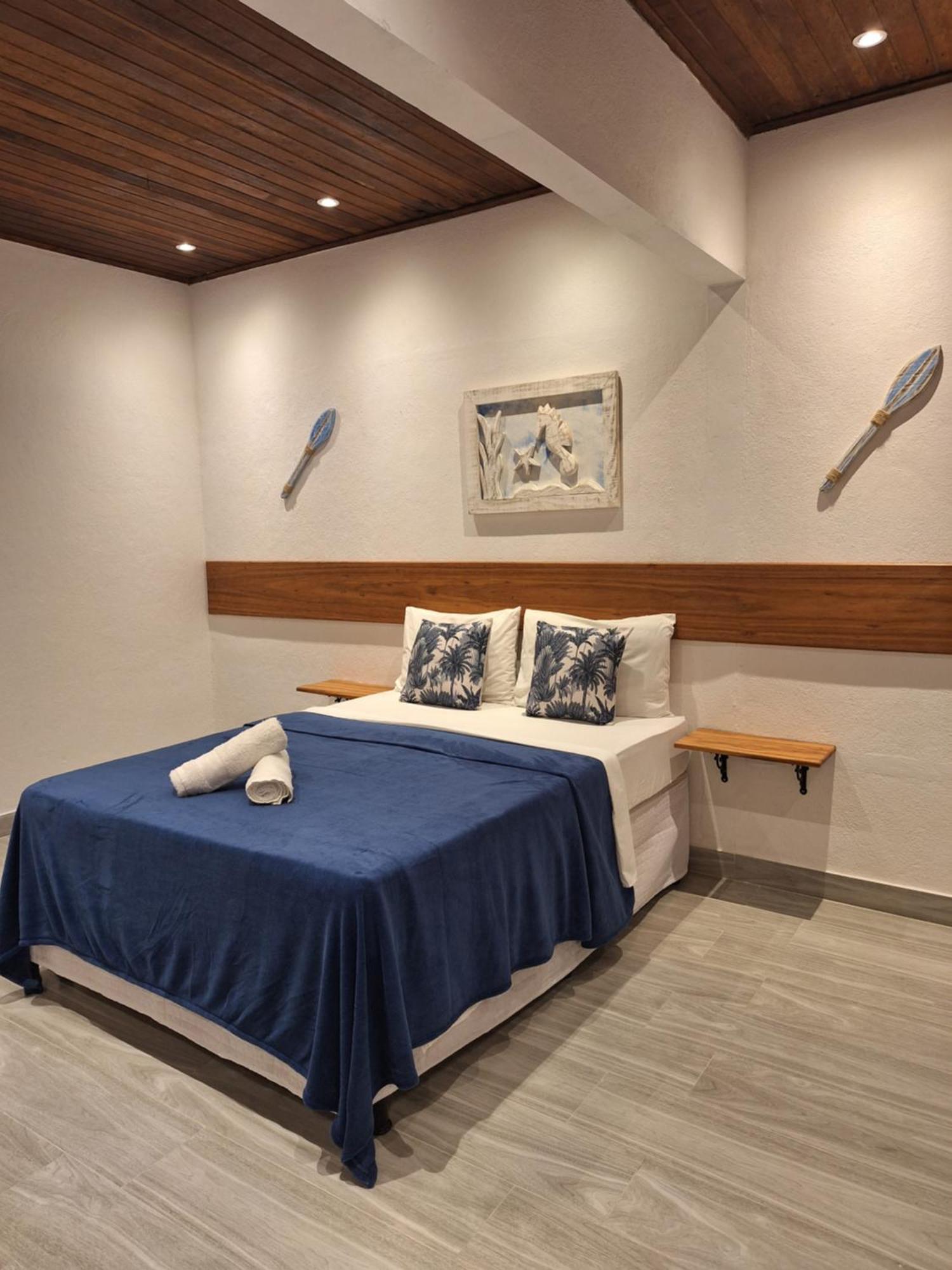 Standard Suite,1615678222:JPEG