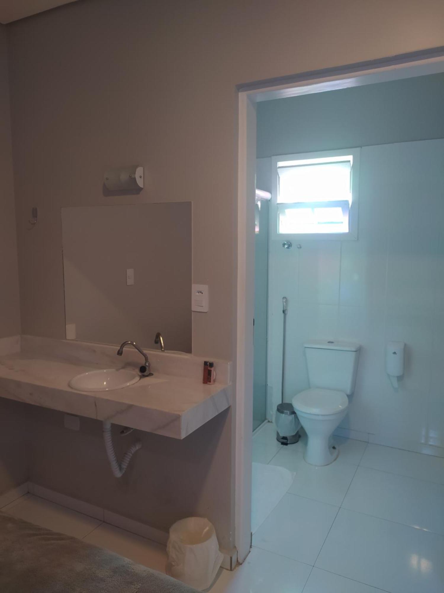 Quarto Deluxe com Cama de Casal ou 2 de Solteiro