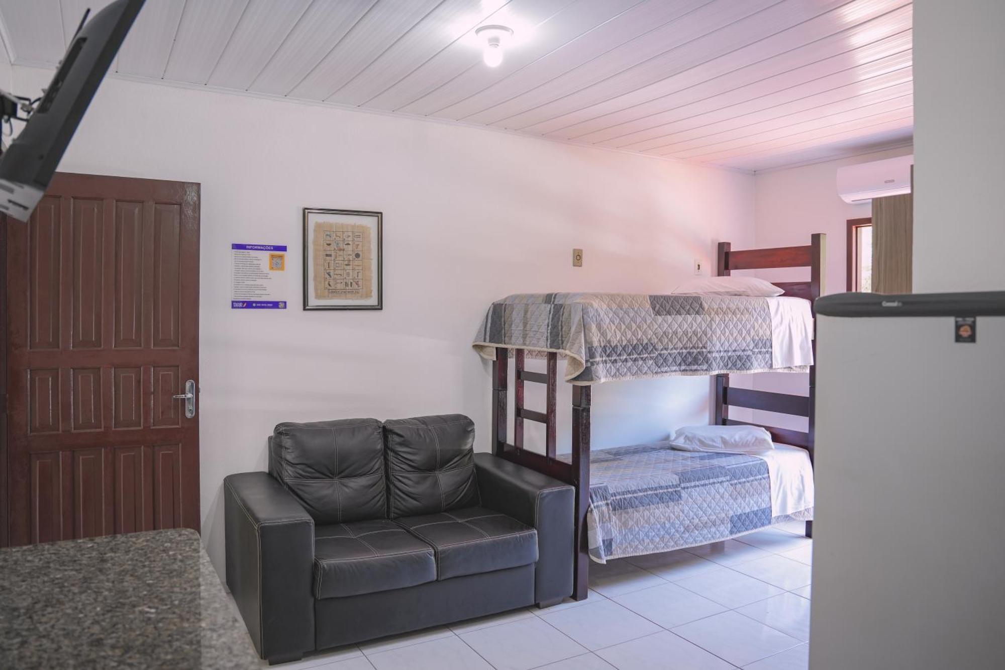 Apartamento com Varanda