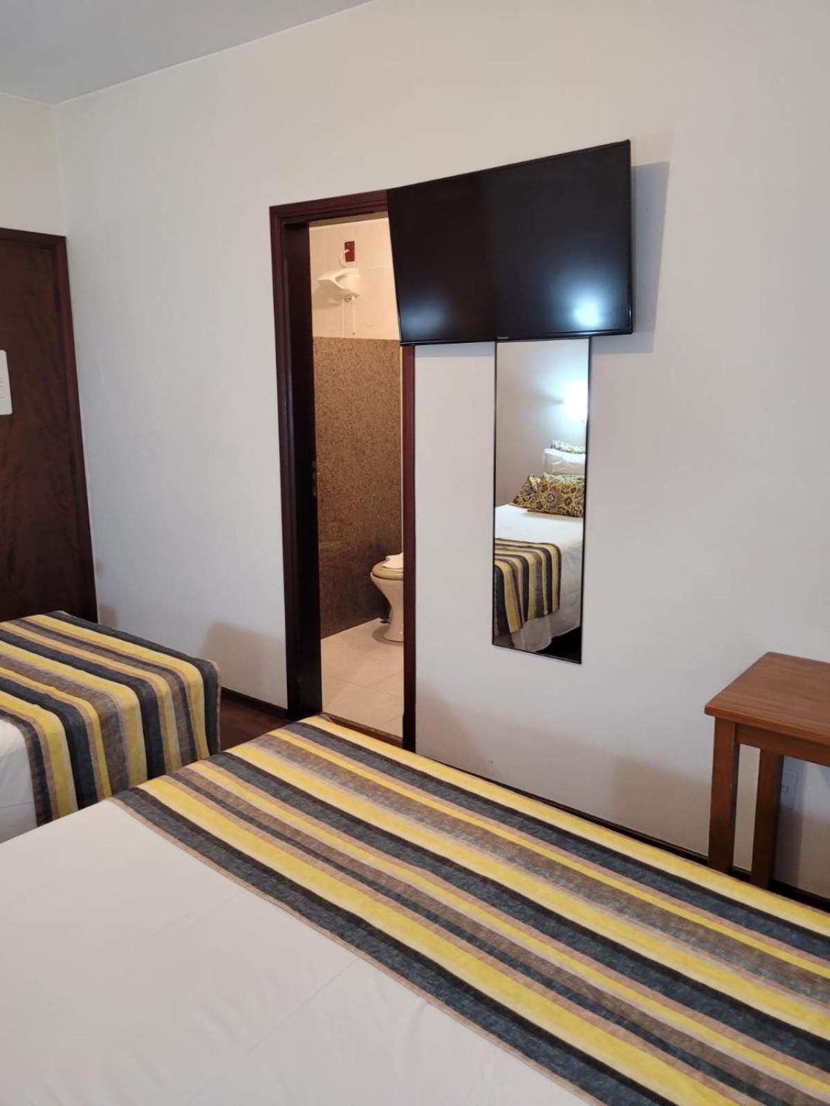 Quarto Triplo Luxo