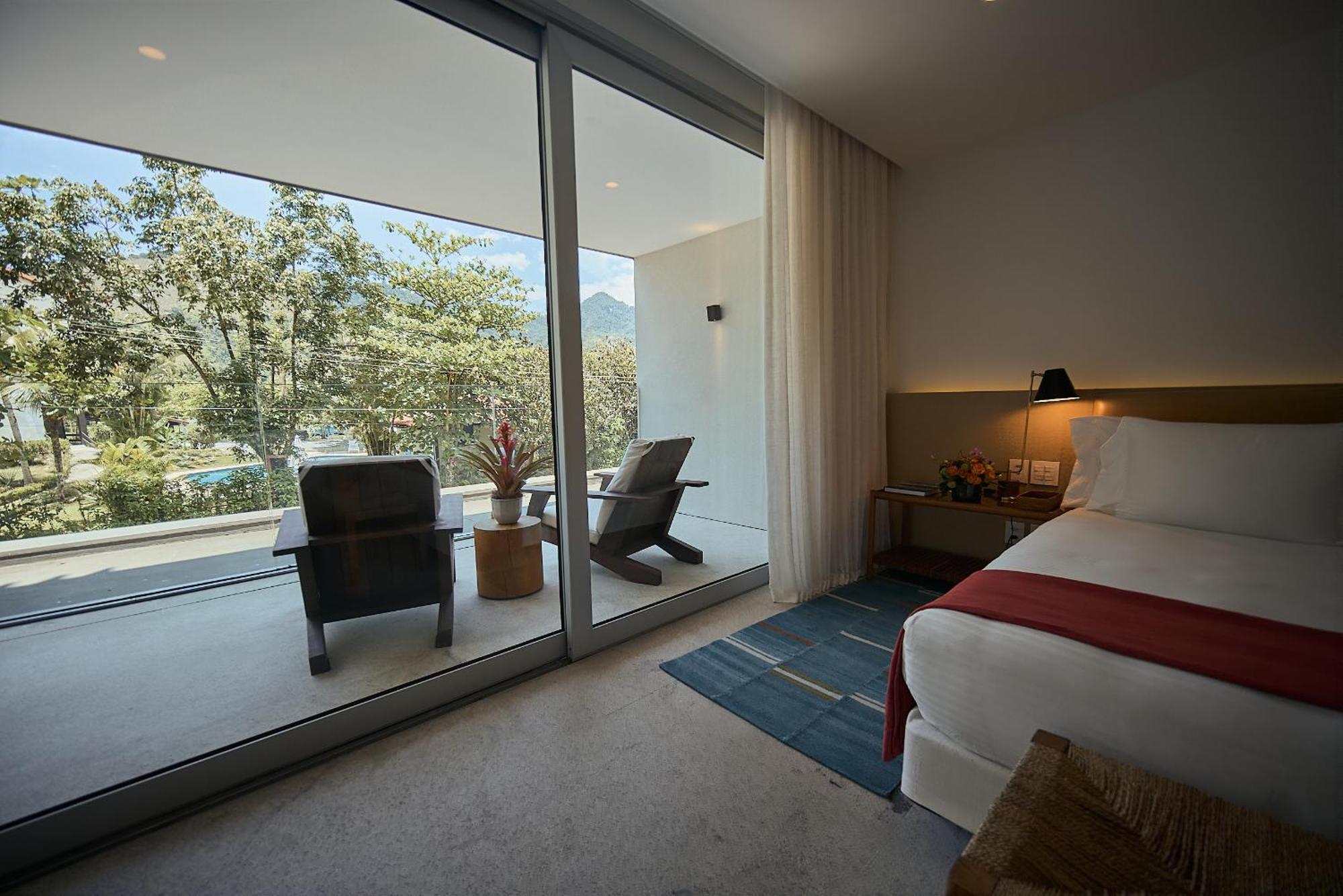 Apartamento Superior com 2 Camas de Solteiro e Vista do Jardim