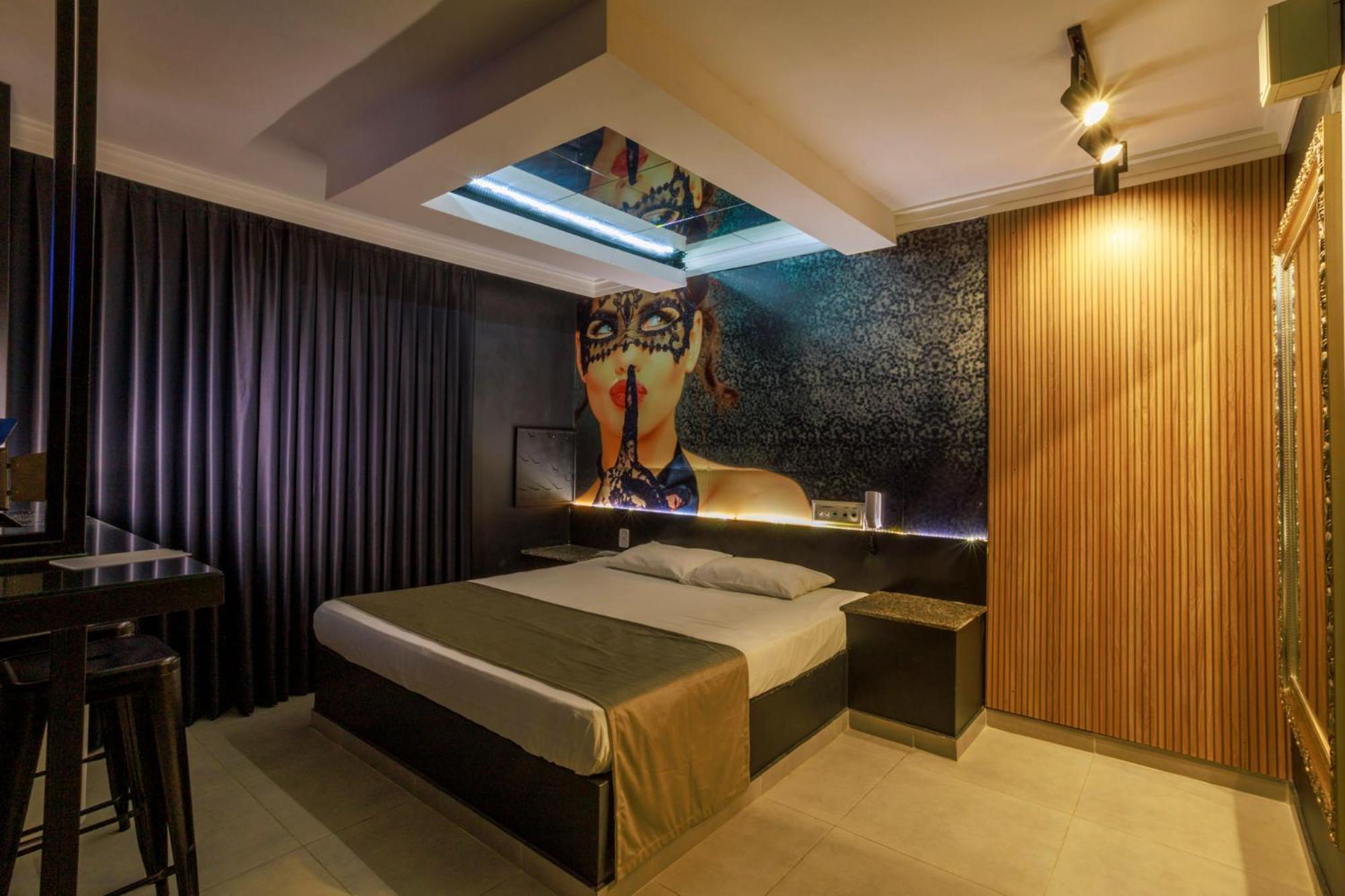 Double Room,1731515986:JPEG