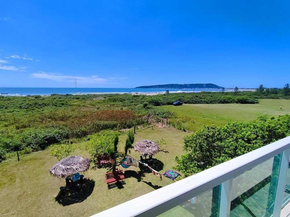 Quarto Família com Vista do Mar