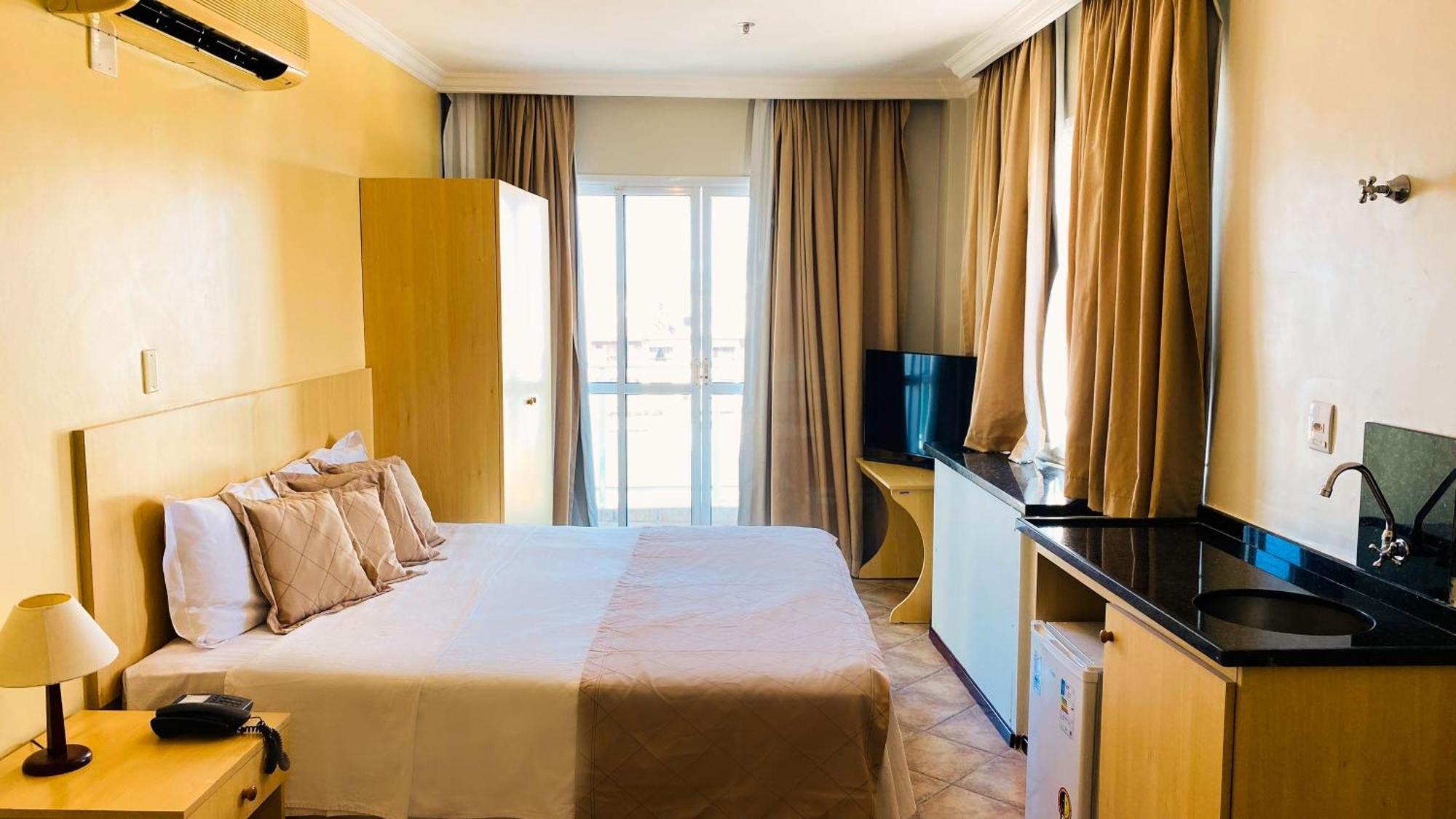 Quarto Triplo Superior