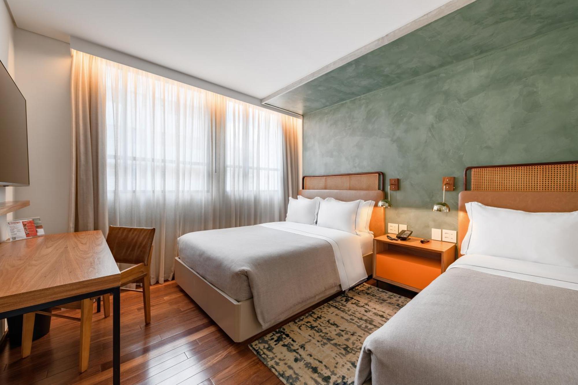 Doppelzimmer mit 2 Doppelbetten