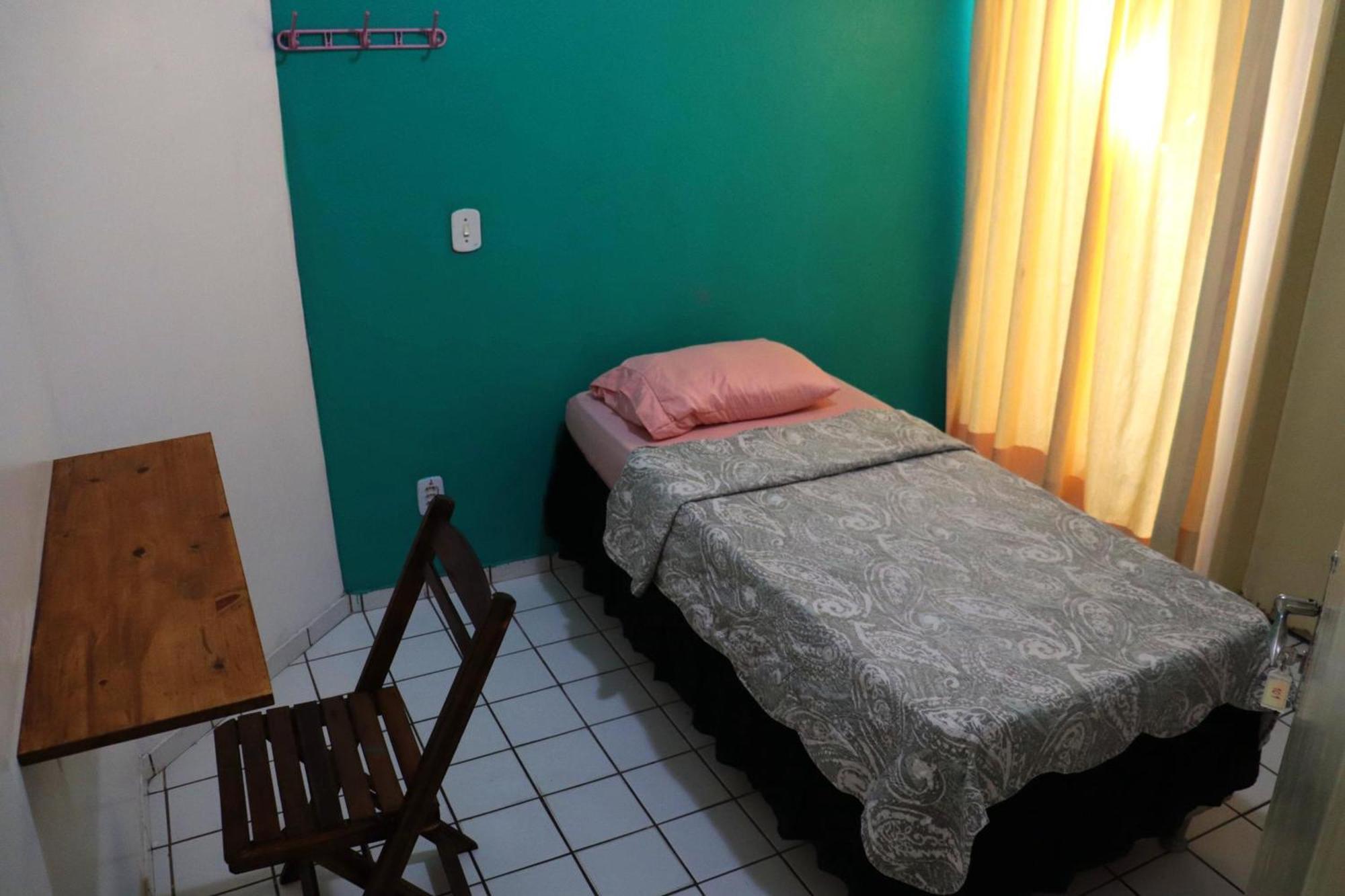 Quarto Individual com Banheiro Privativo