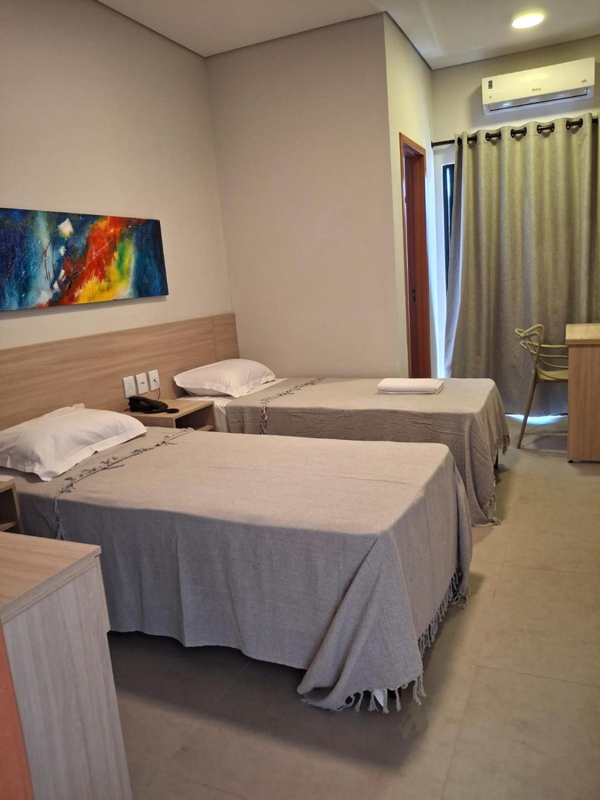 Quarto Duplo
