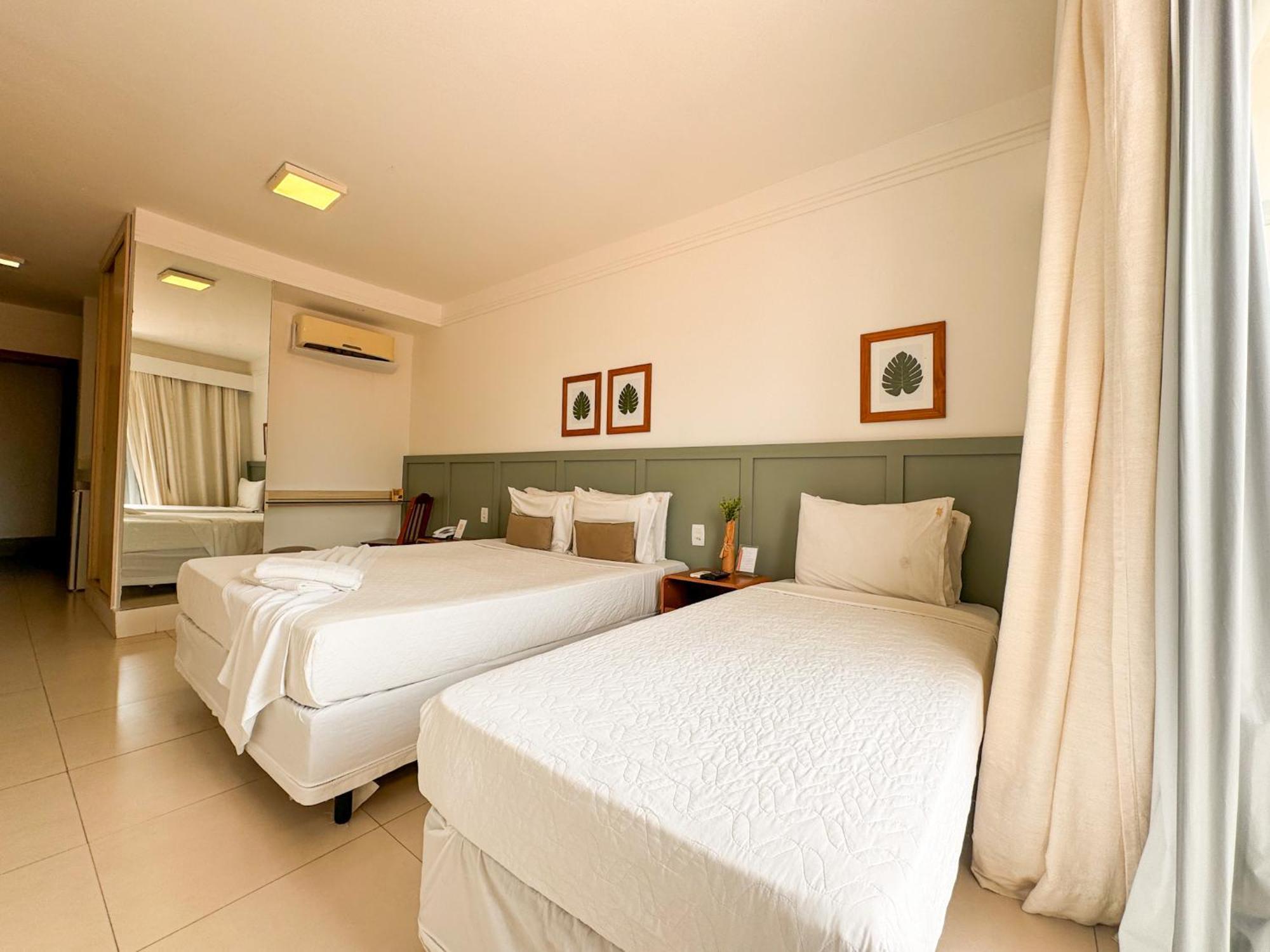 Triple Room with Lake View