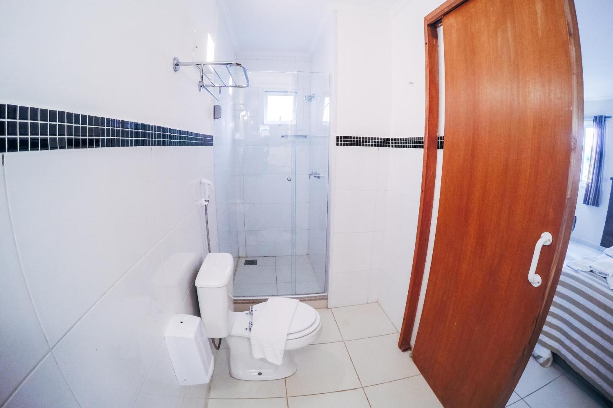 Standard Suite,1664656333:JPEG