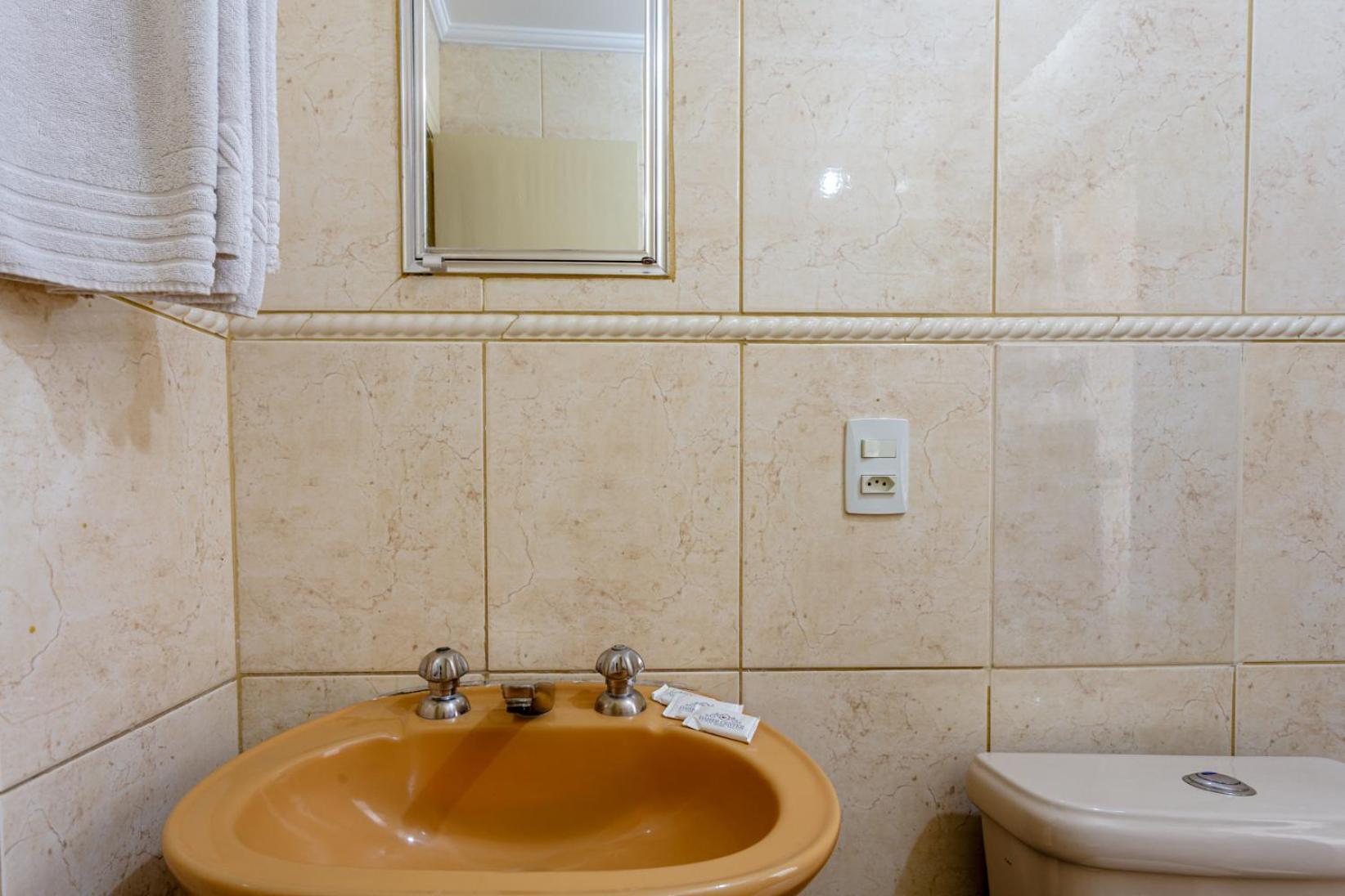 Triplo Econômico Com Ventilador de Teto