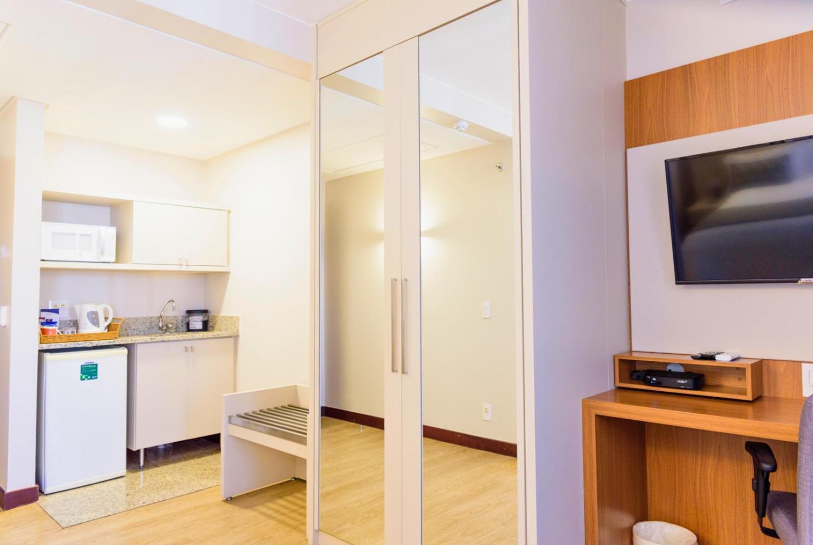 Business Class Suite (2 Adults),1672573755:JPEG