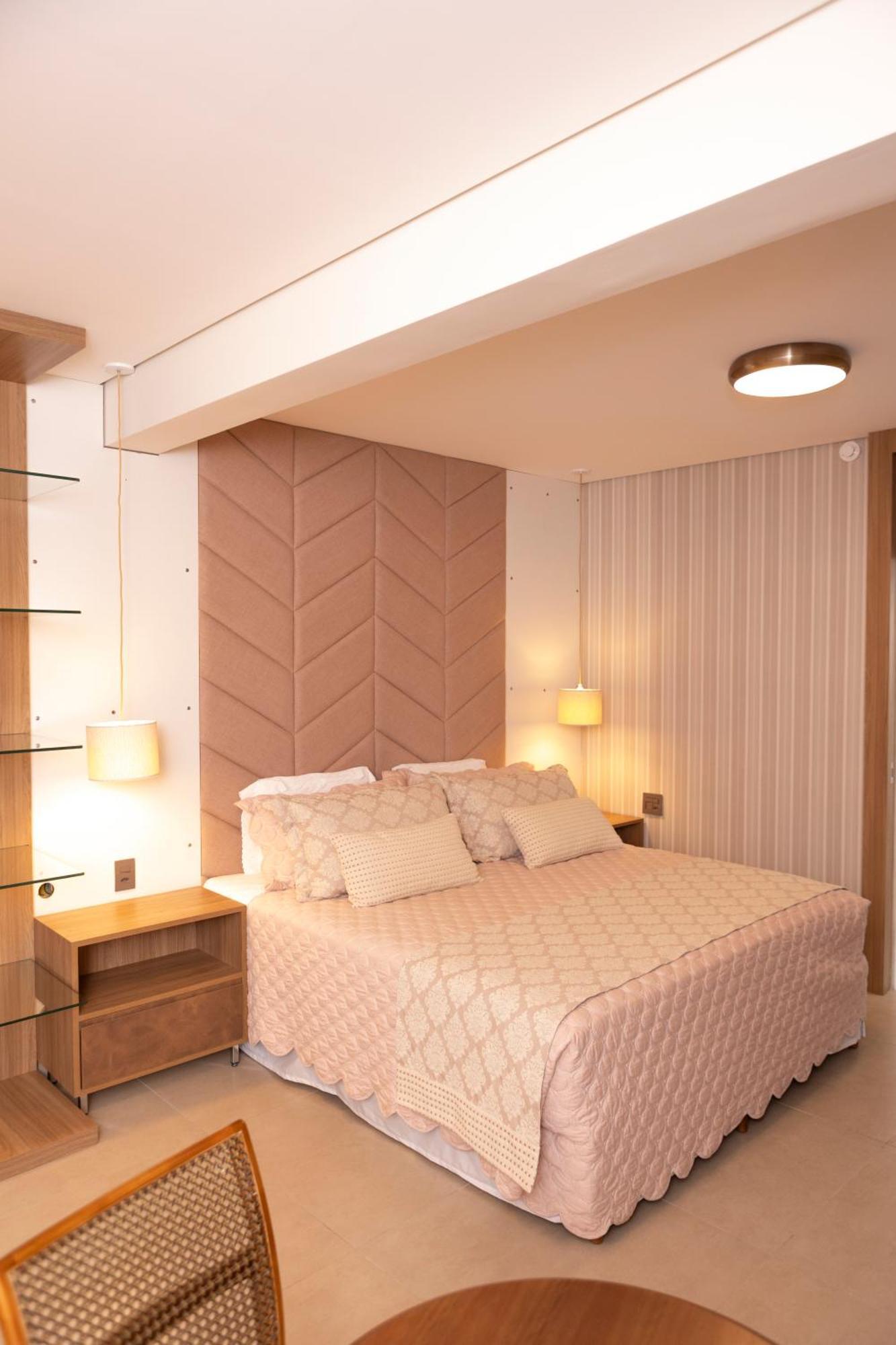 Deluxe King Suite,1672609972:JPEG