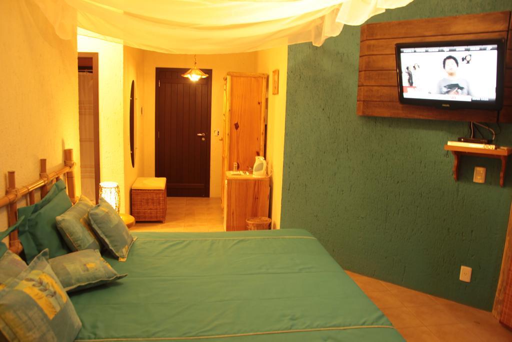 Quarto Duplo com Varanda e Vista do Mar