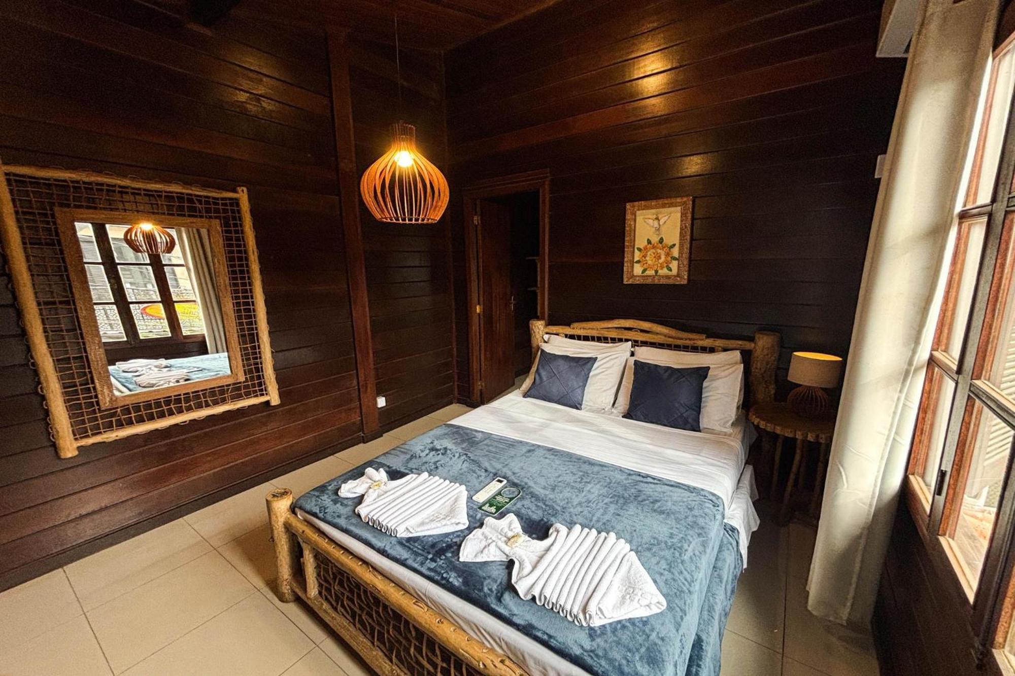 Quarto Duplo
