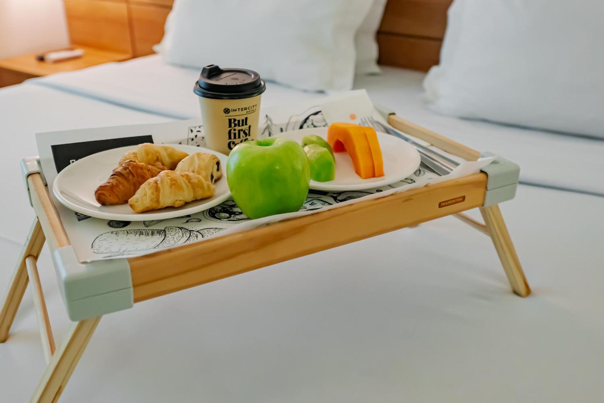 Luxury Double 1 Queen Bed,1678654447:JPEG