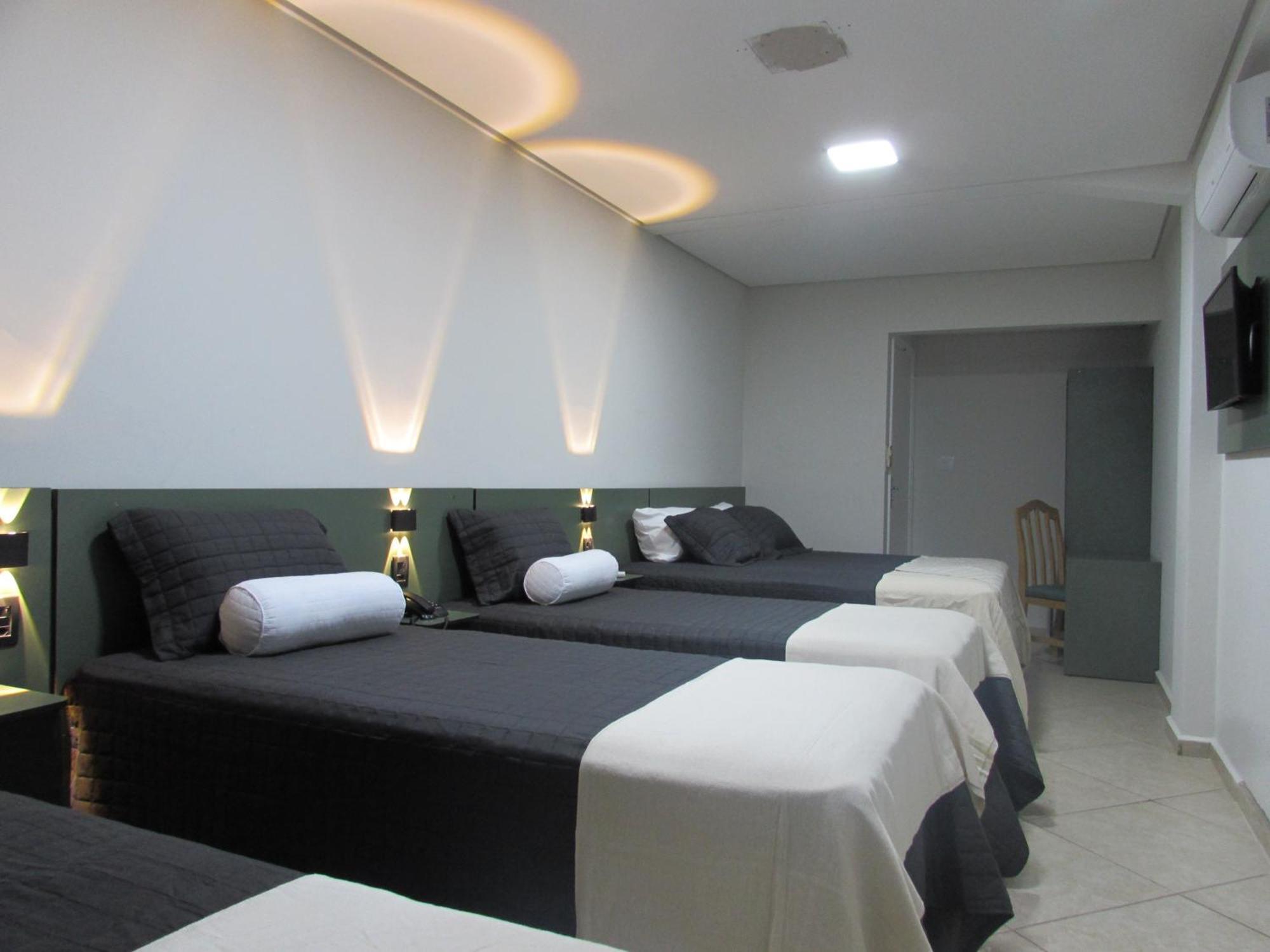 Quarto Família