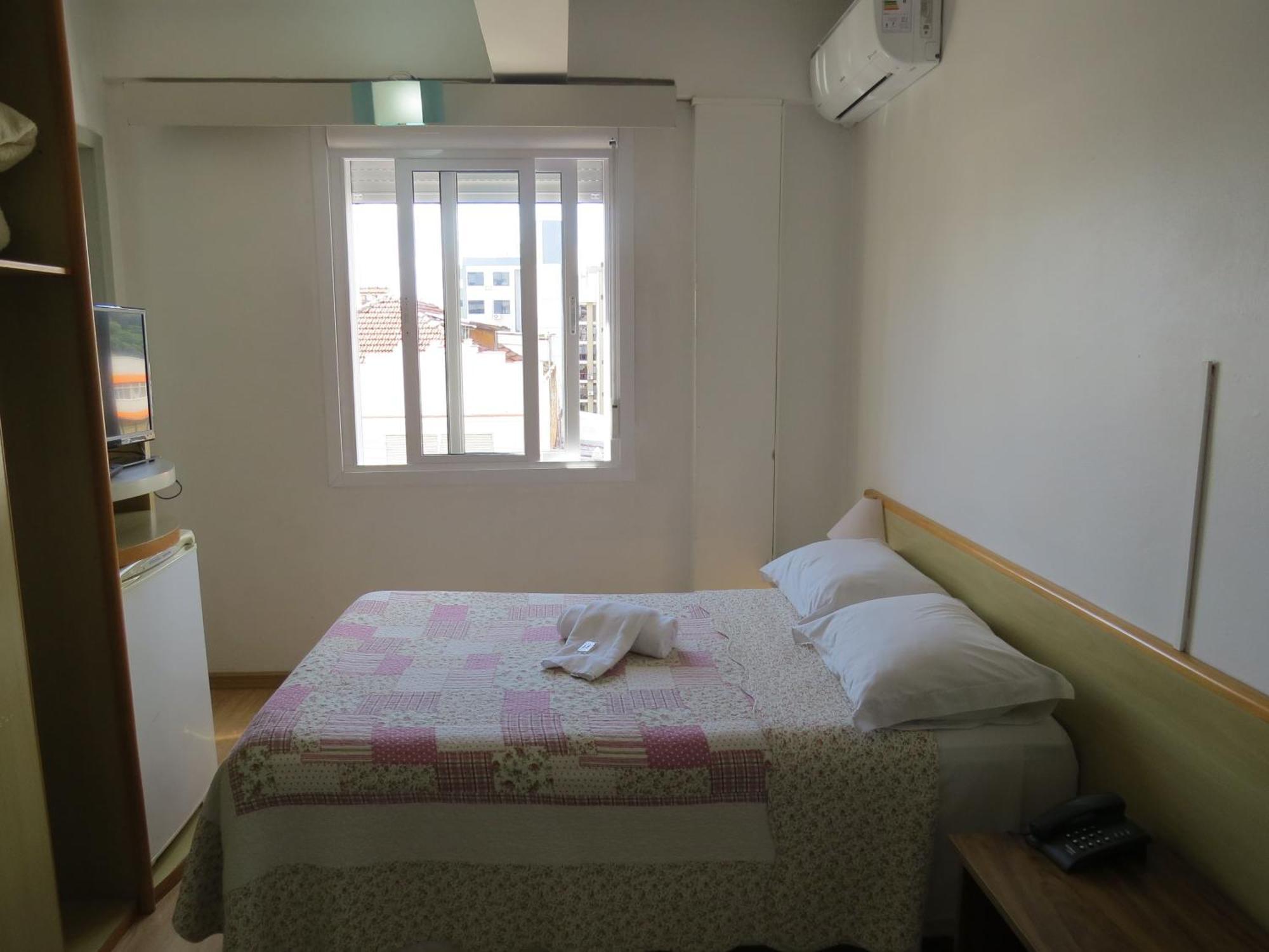 Quarto Individual Deluxe