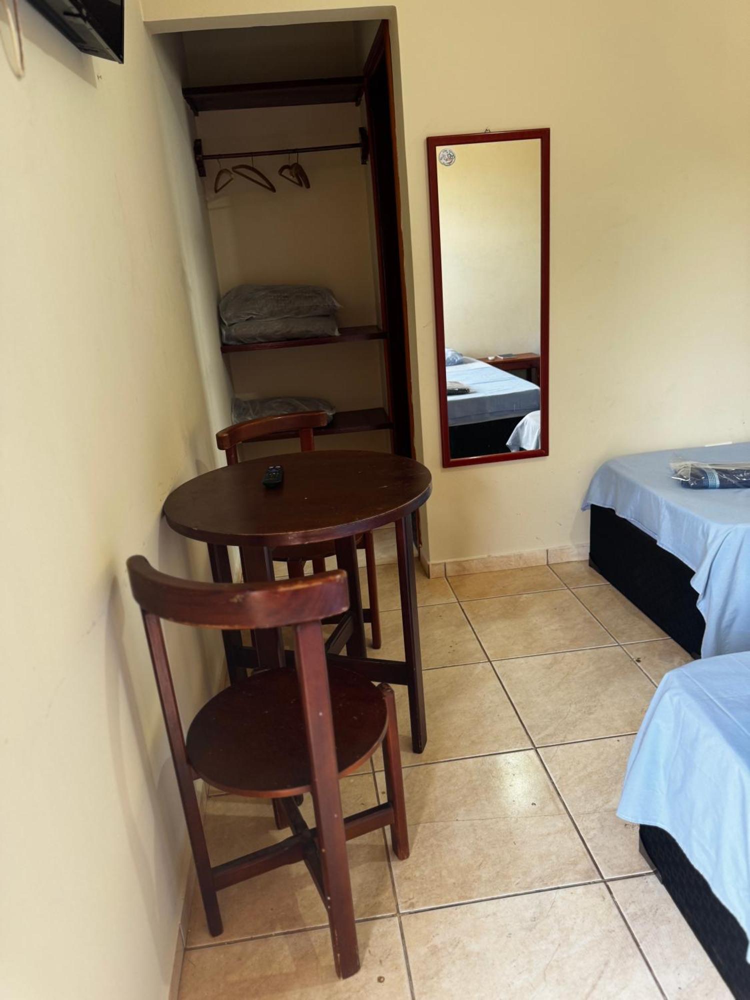 Quarto Triplo Standard