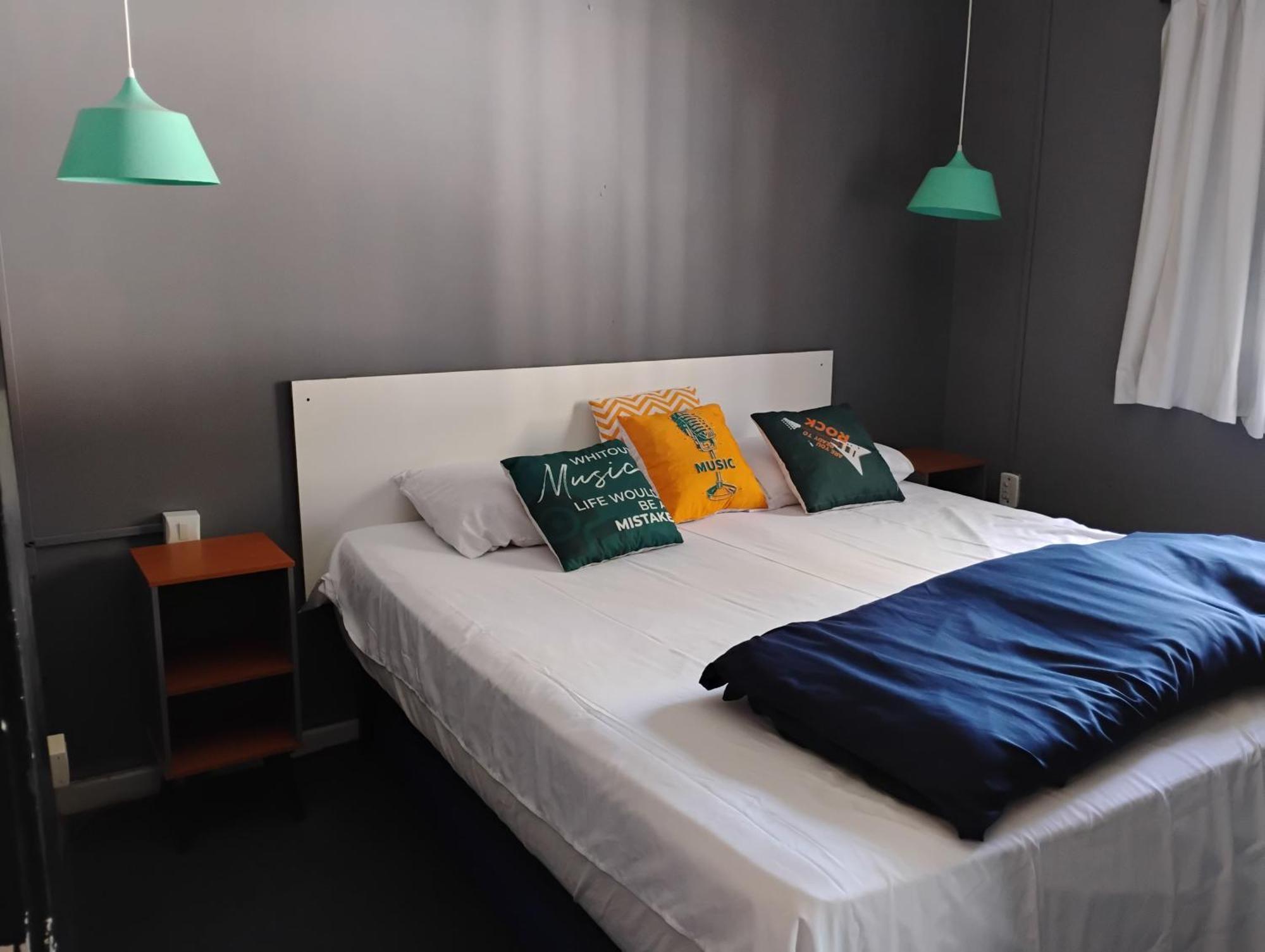 Habitación Doble con baño compartido - 1 o 2 camas