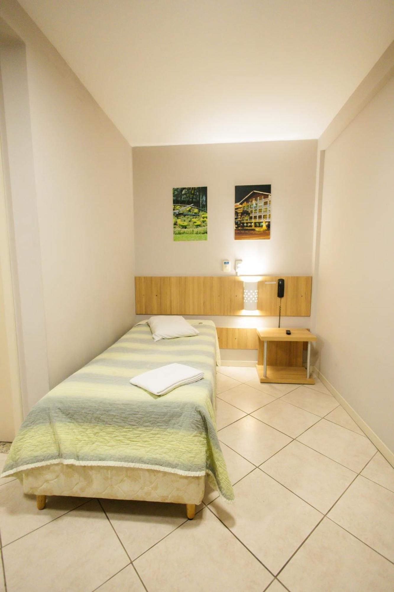 Standard Single Room,1697983301:JPEG