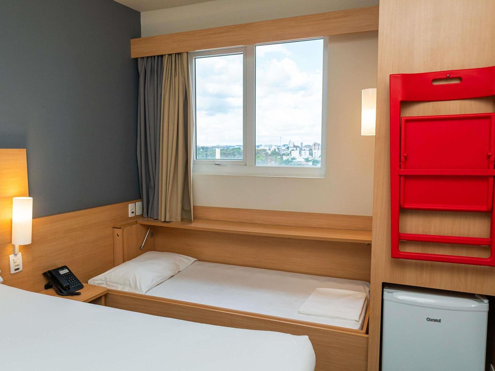 Apartamento Standard com 1 Cama de Casal e 1 de Solteiro