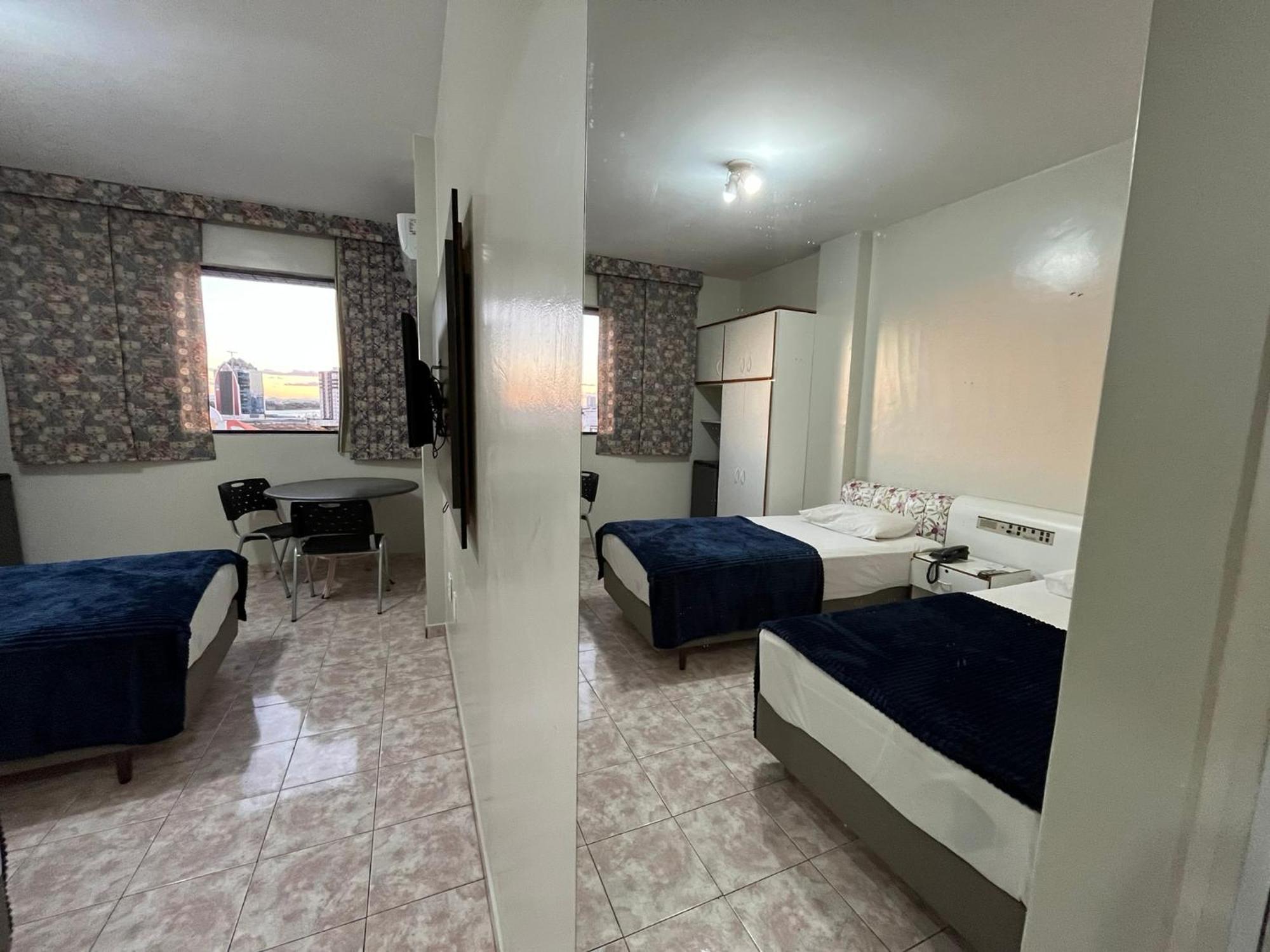 Quarto Triplo Superior