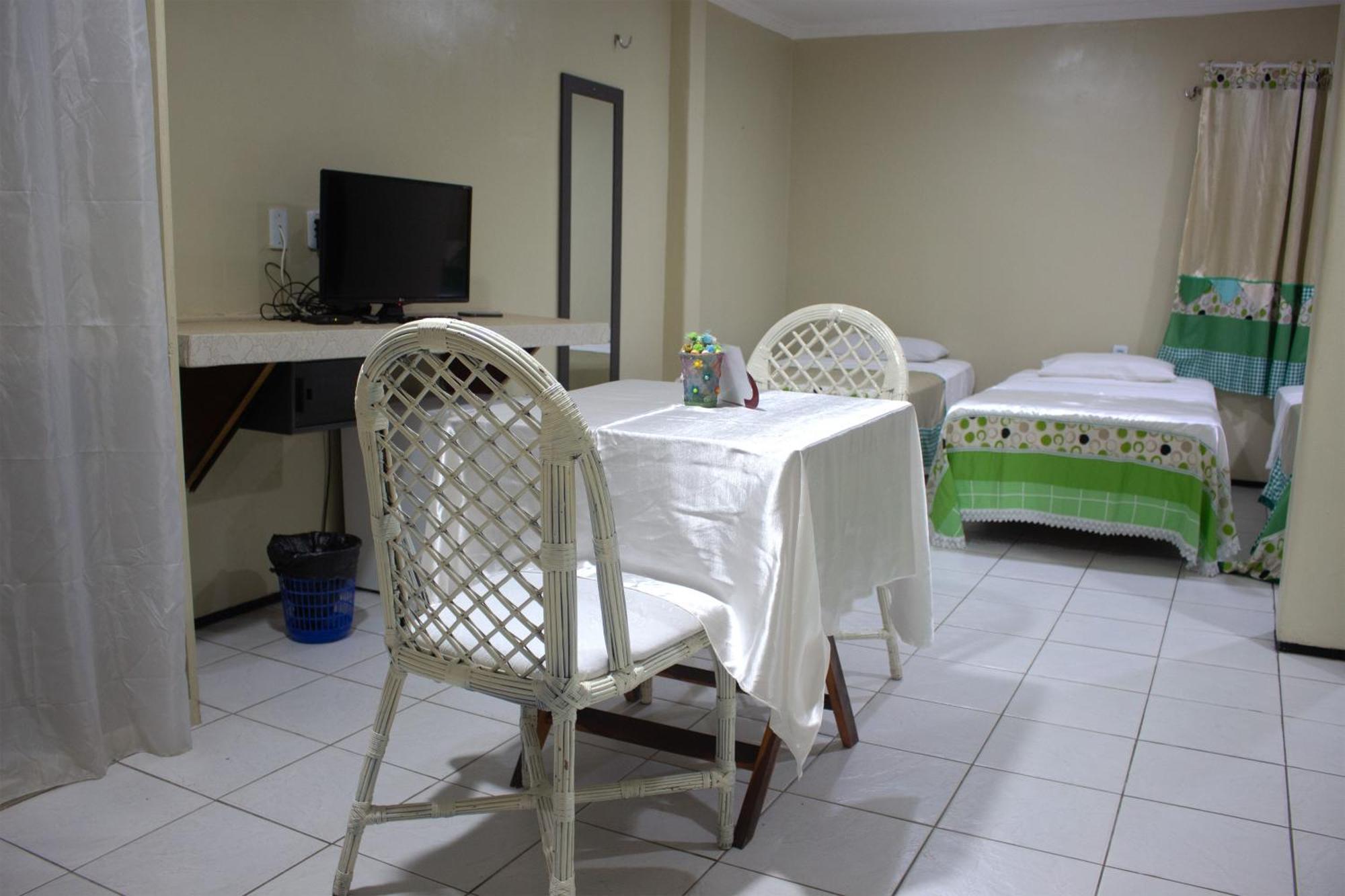 Superior Family Room,1730031149:JPEG