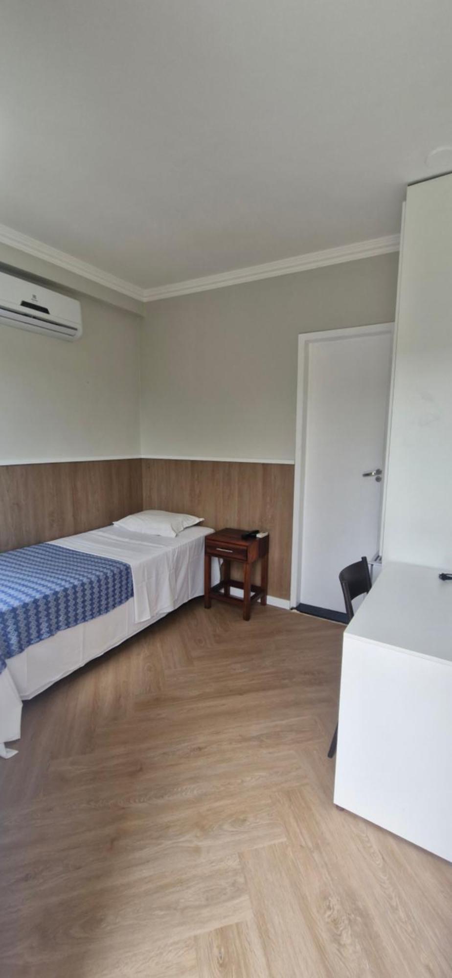 Small Single Room,1730033485:JPEG