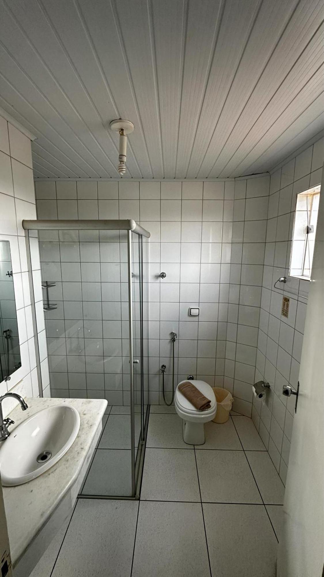 Deluxe Room,1731474647:JPEG