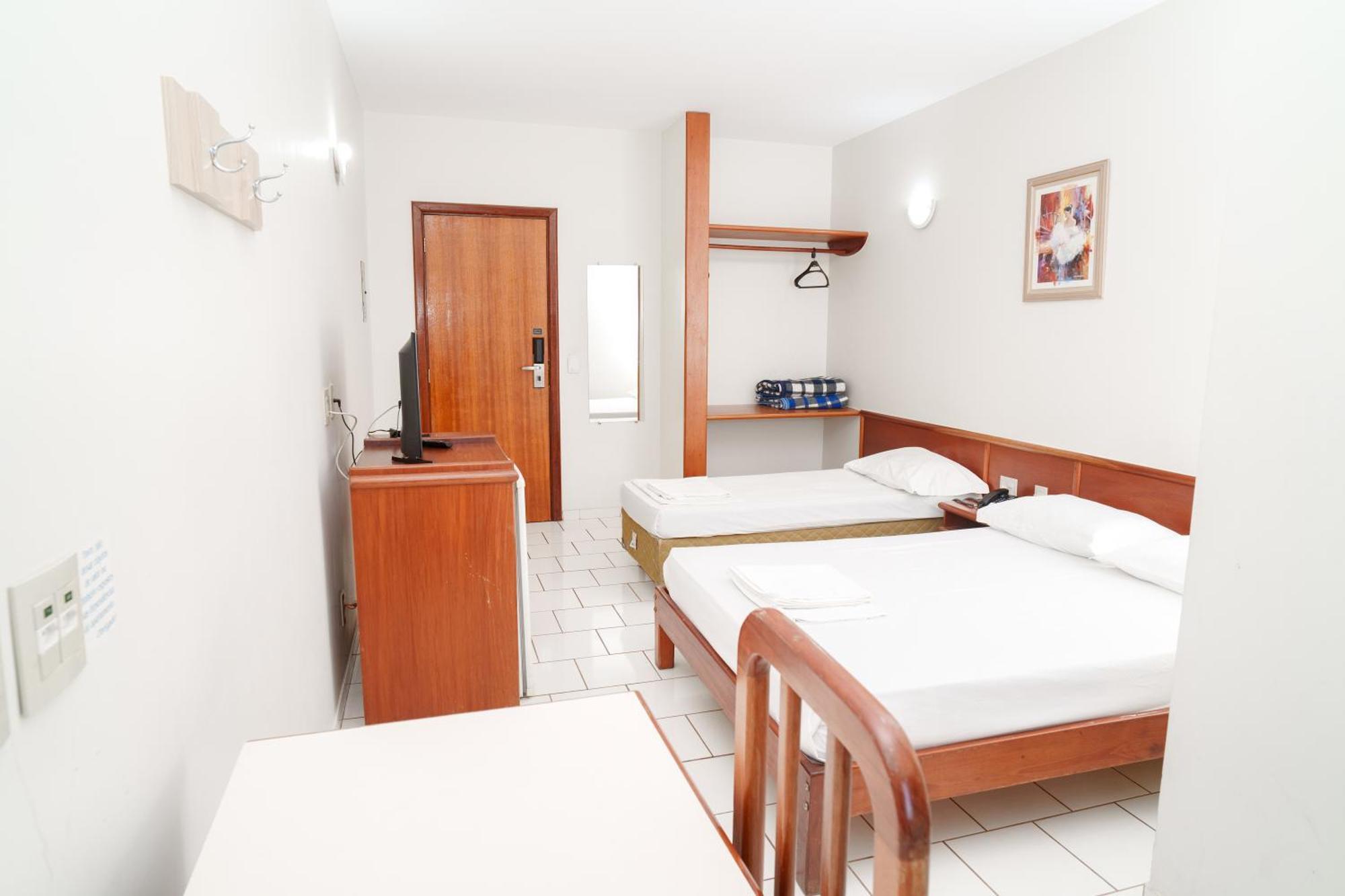 Basic Triple Room,1739440186:JPEG