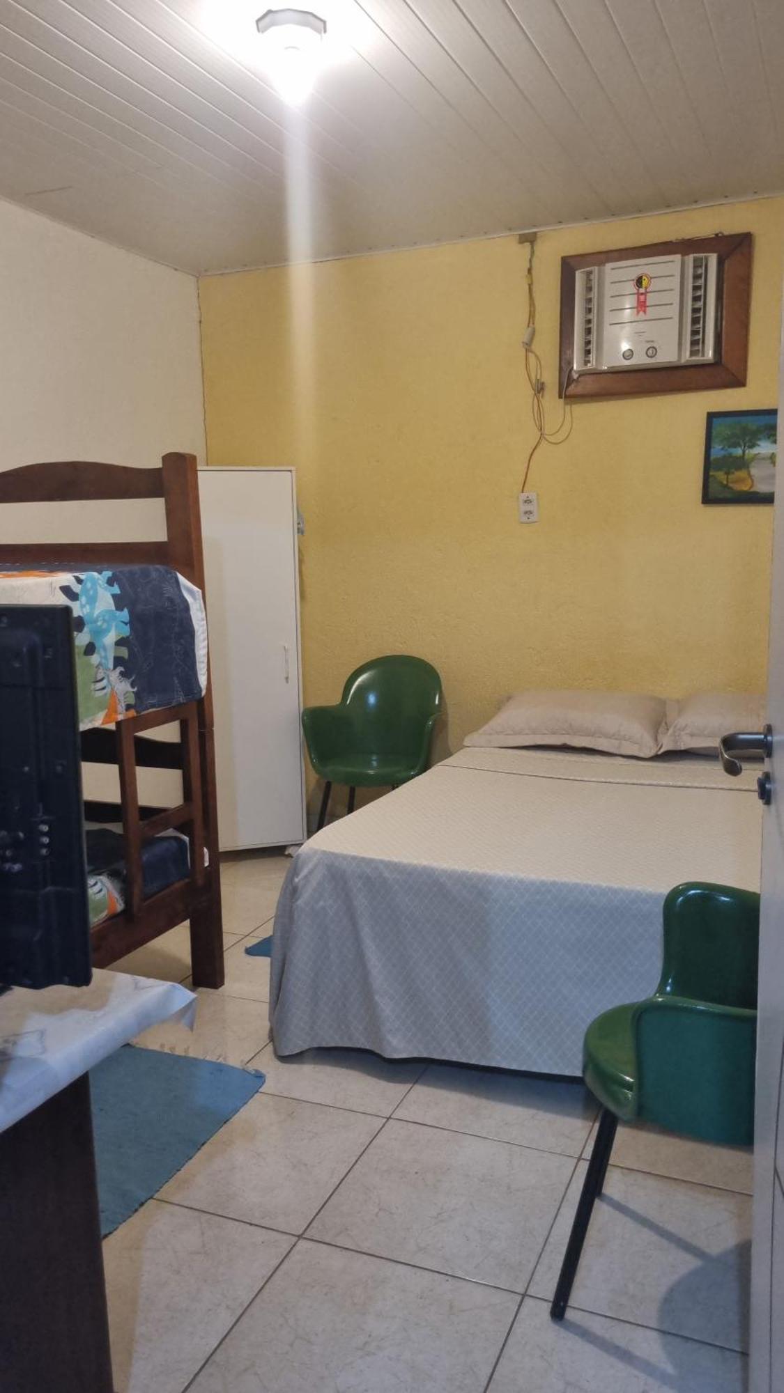 Quarto Quádruplo Econômico com Banheiro Compartilhado