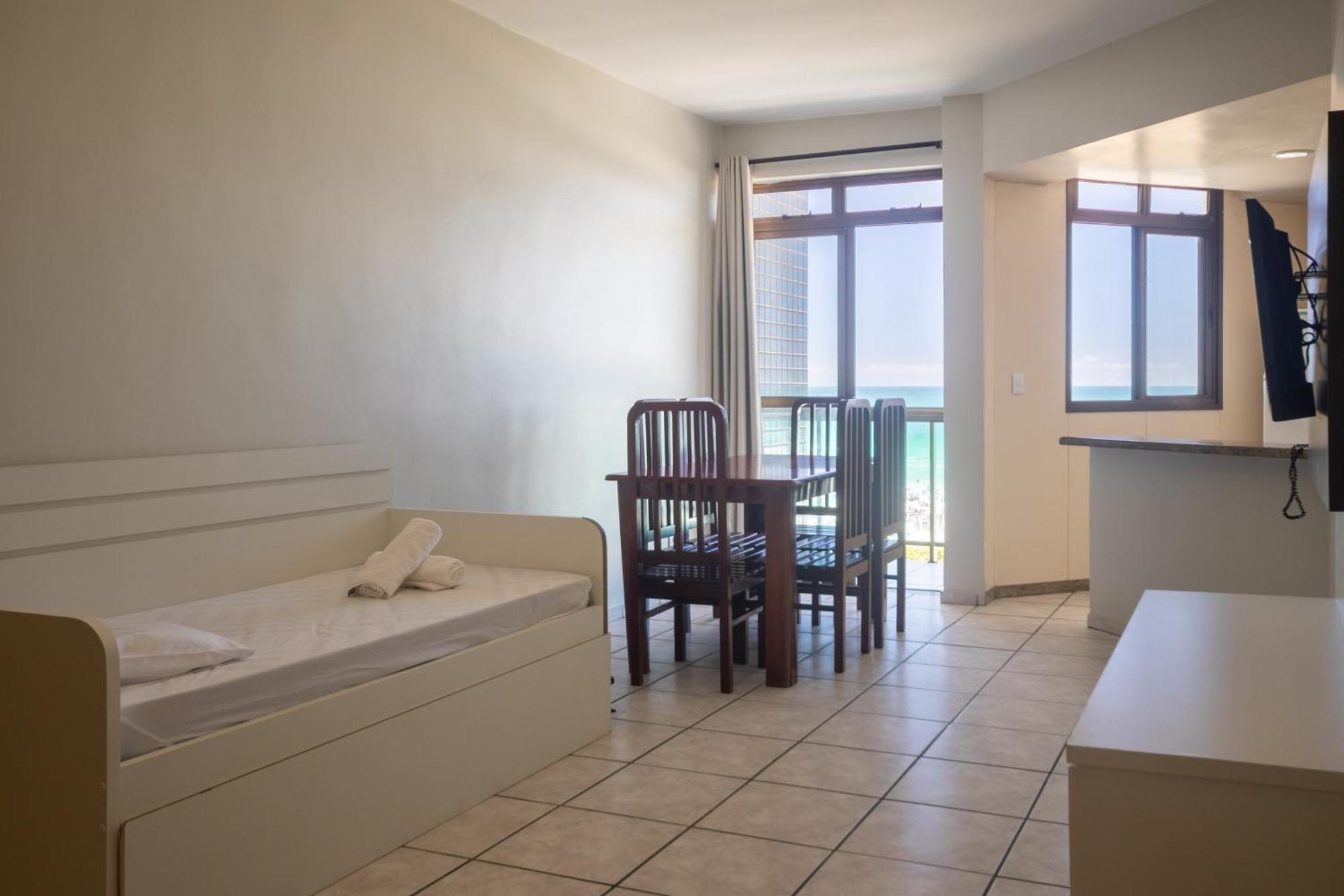 One-Bedroom Apartment with Sea View (4 Adults)