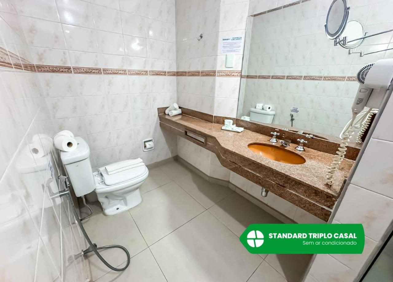 Quarto Triplo Standard com Cama de Casal