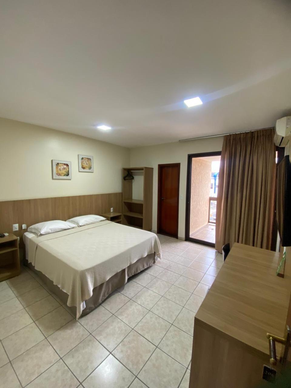 Double Room,1742800767:JPEG