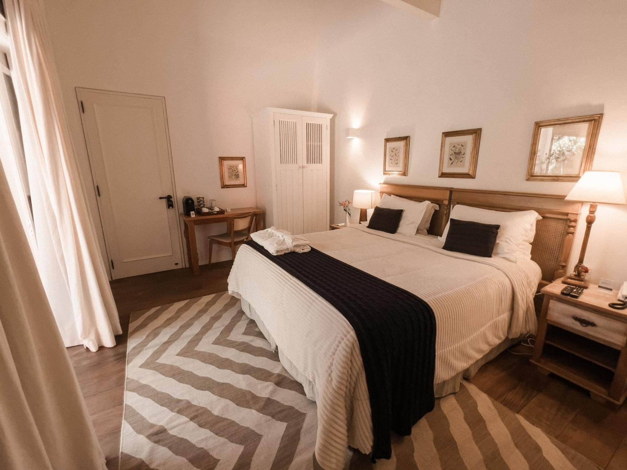 Luxury Suite,1743017920:JPEG