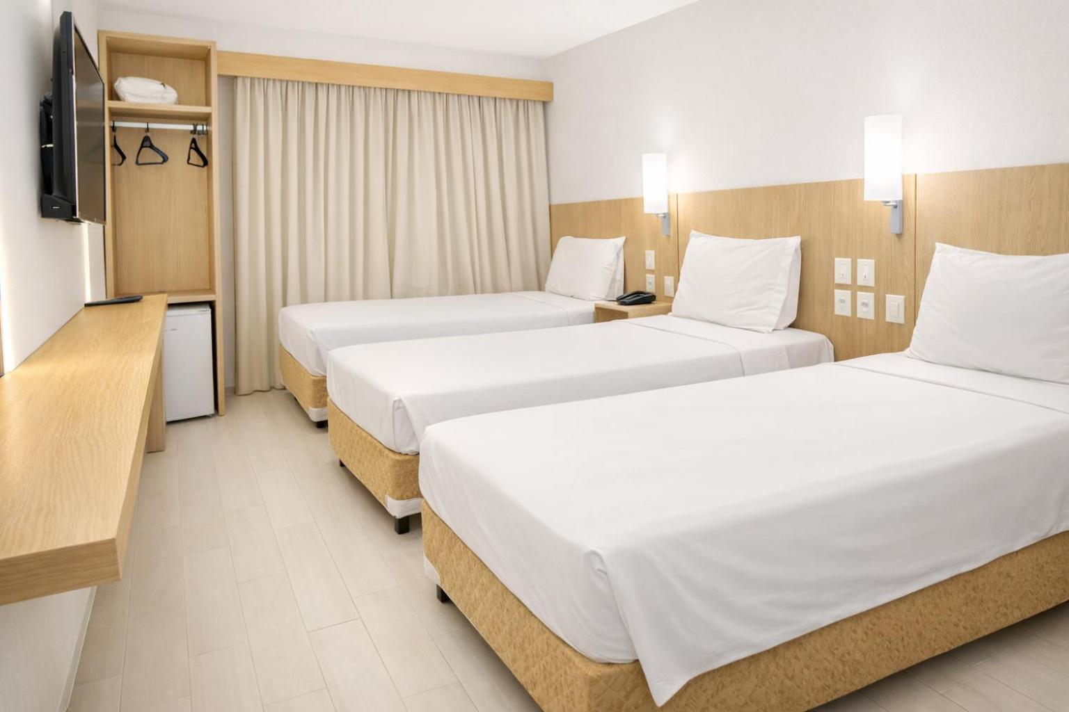 Triple Room,1743065349:JPEG