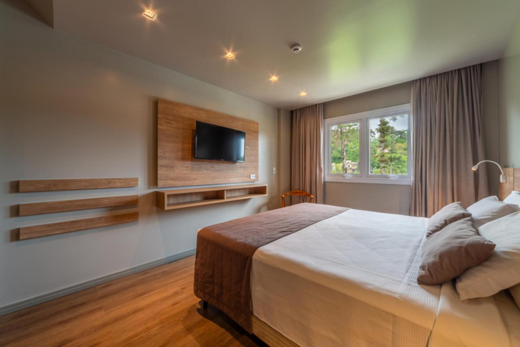 Double Room,1743229084:JPEG