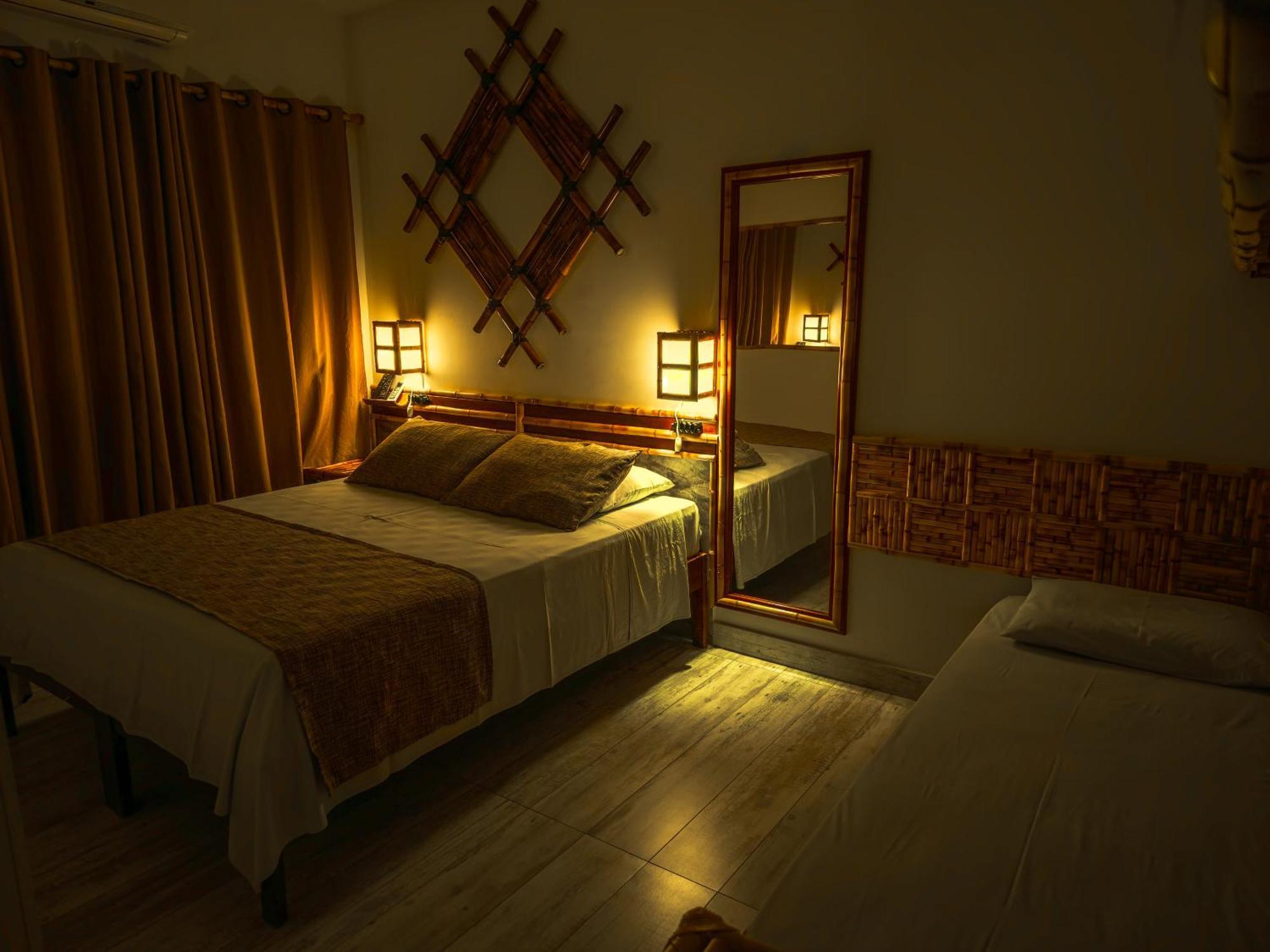 Quarto Triplo Econômico