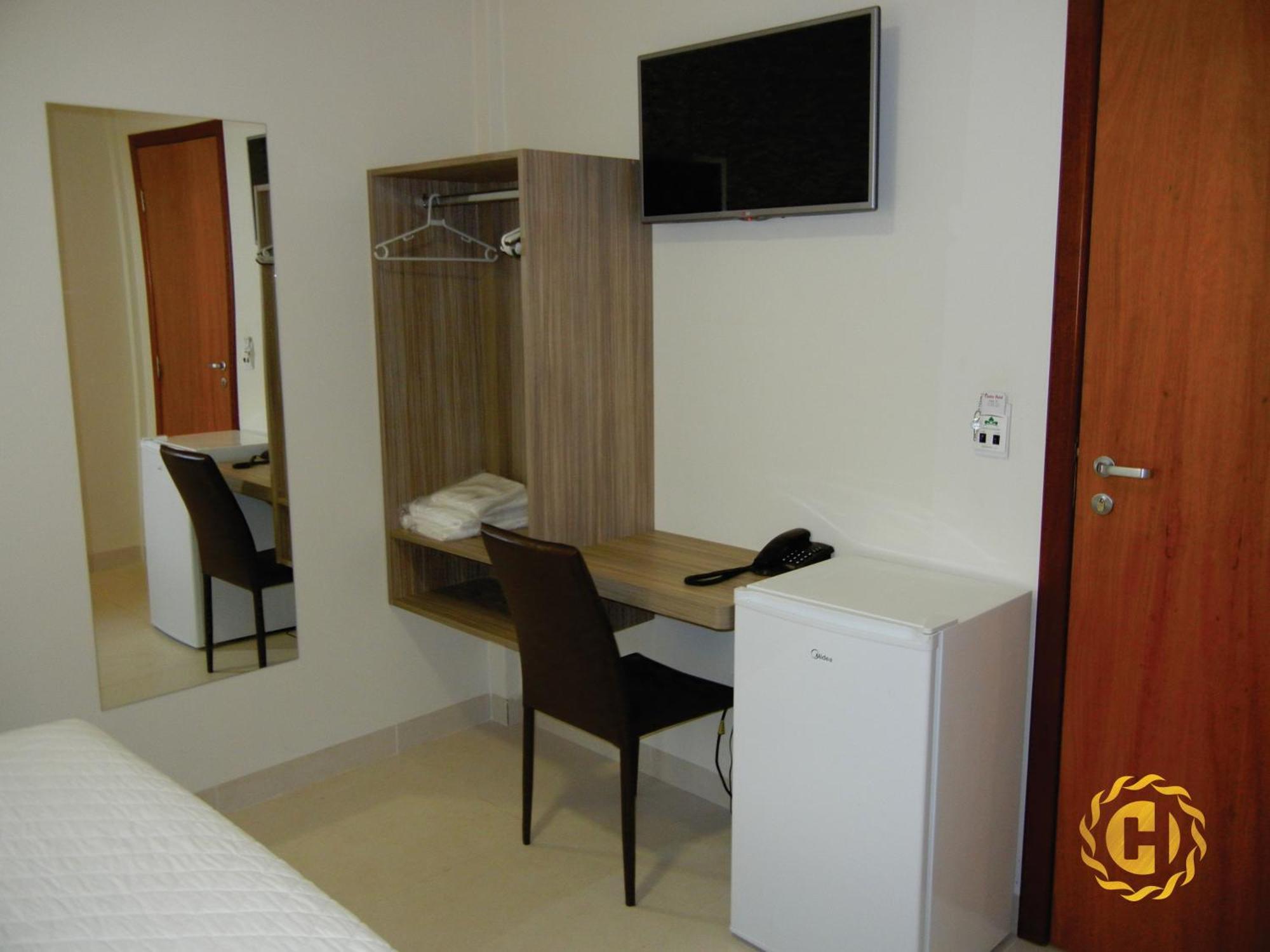 Double Room,1746886322:JPEG