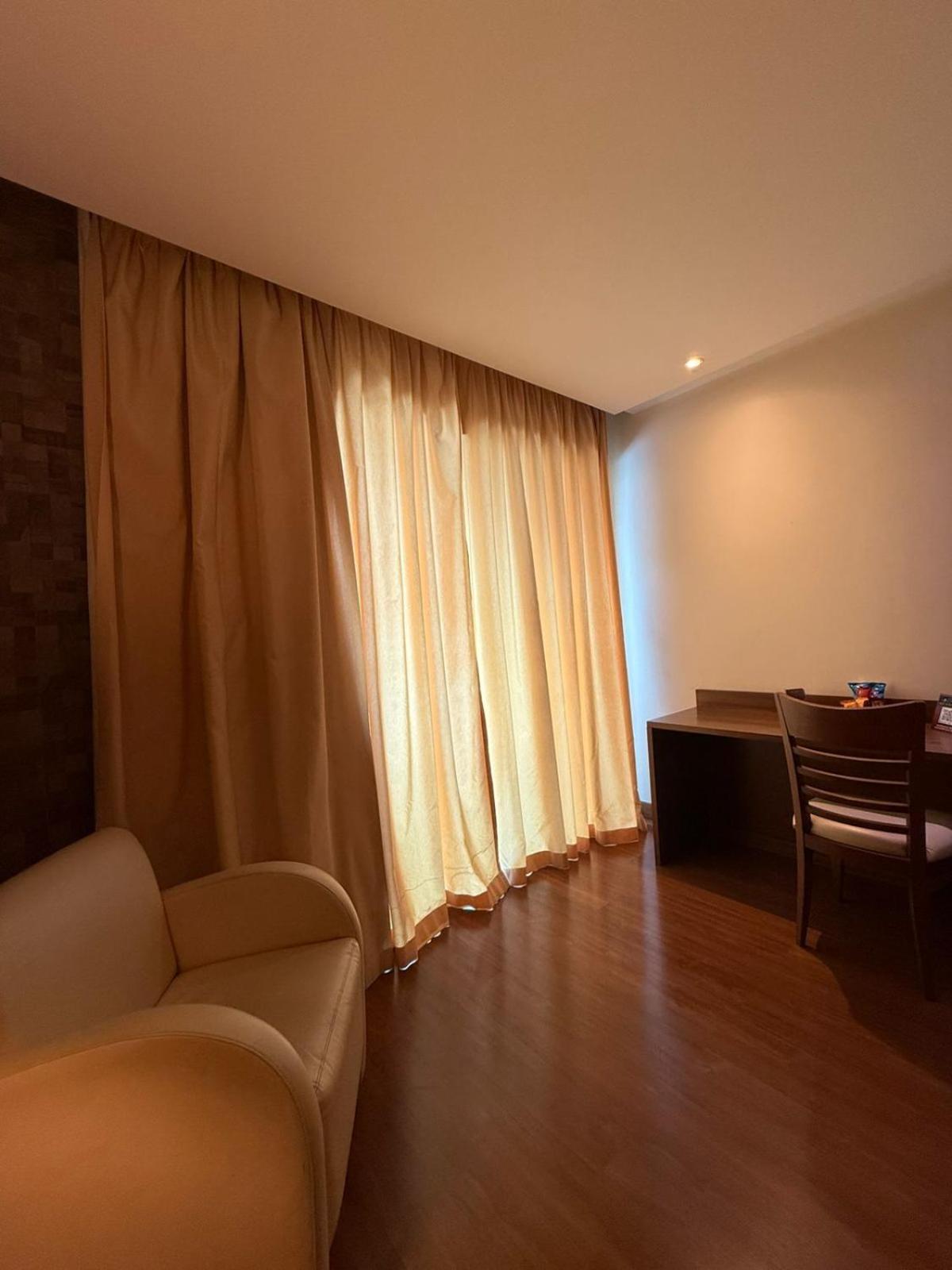Quarto Duplo Standard