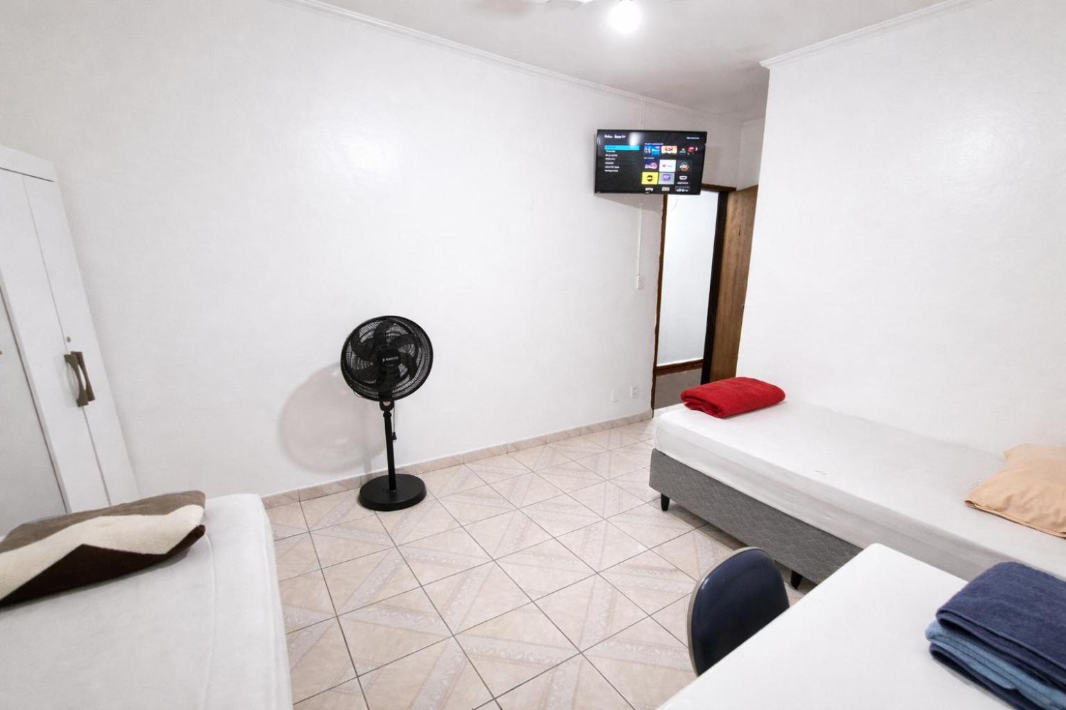 Triple Room Bathroom,1758473832:JPEG