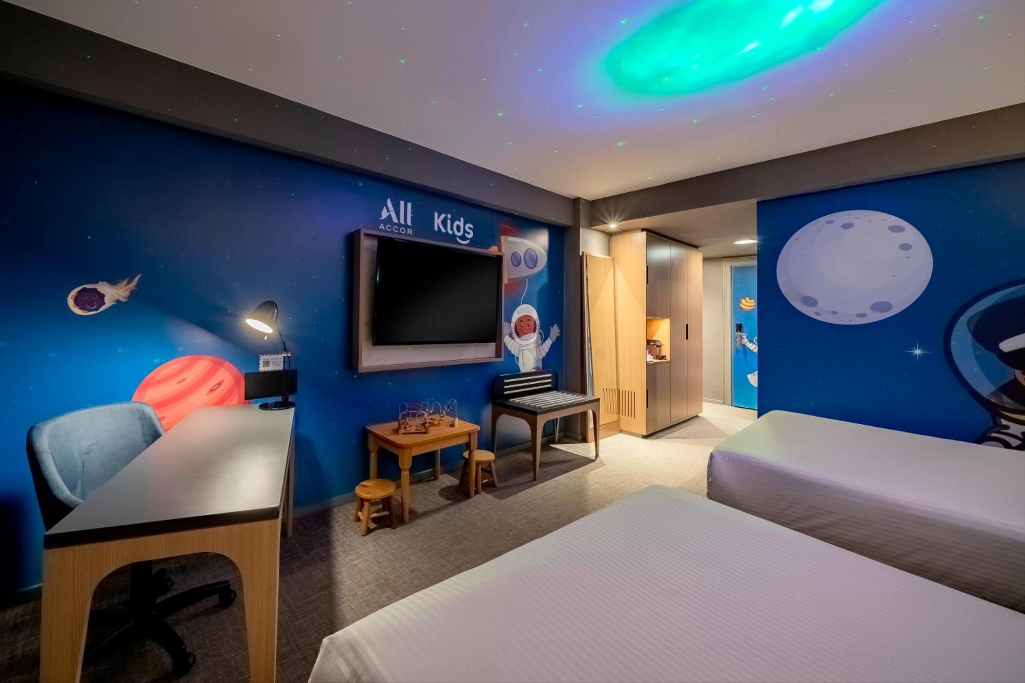 Family Suite with One King and Two Single Beds