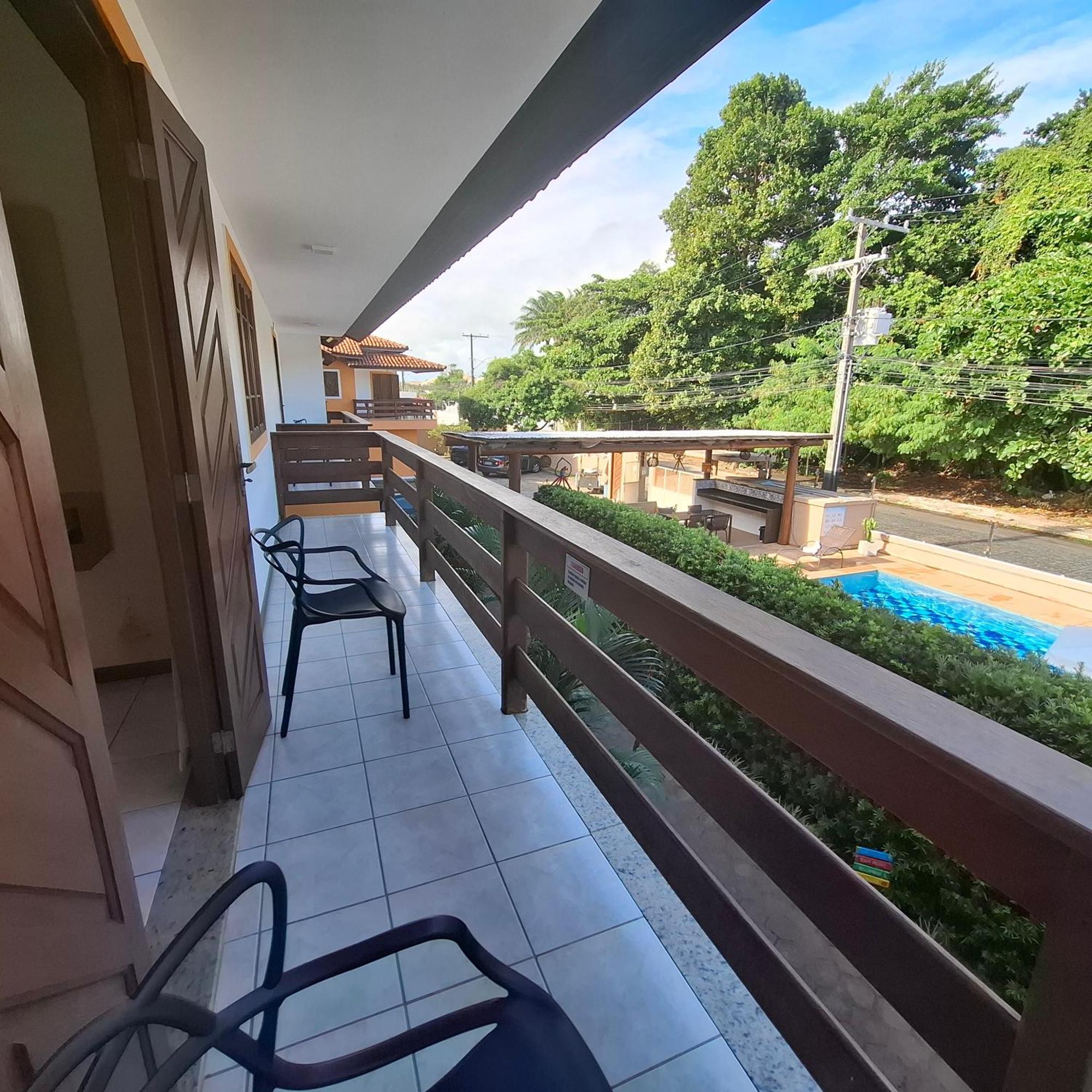 Apartamento de 1 Quarto com Varanda